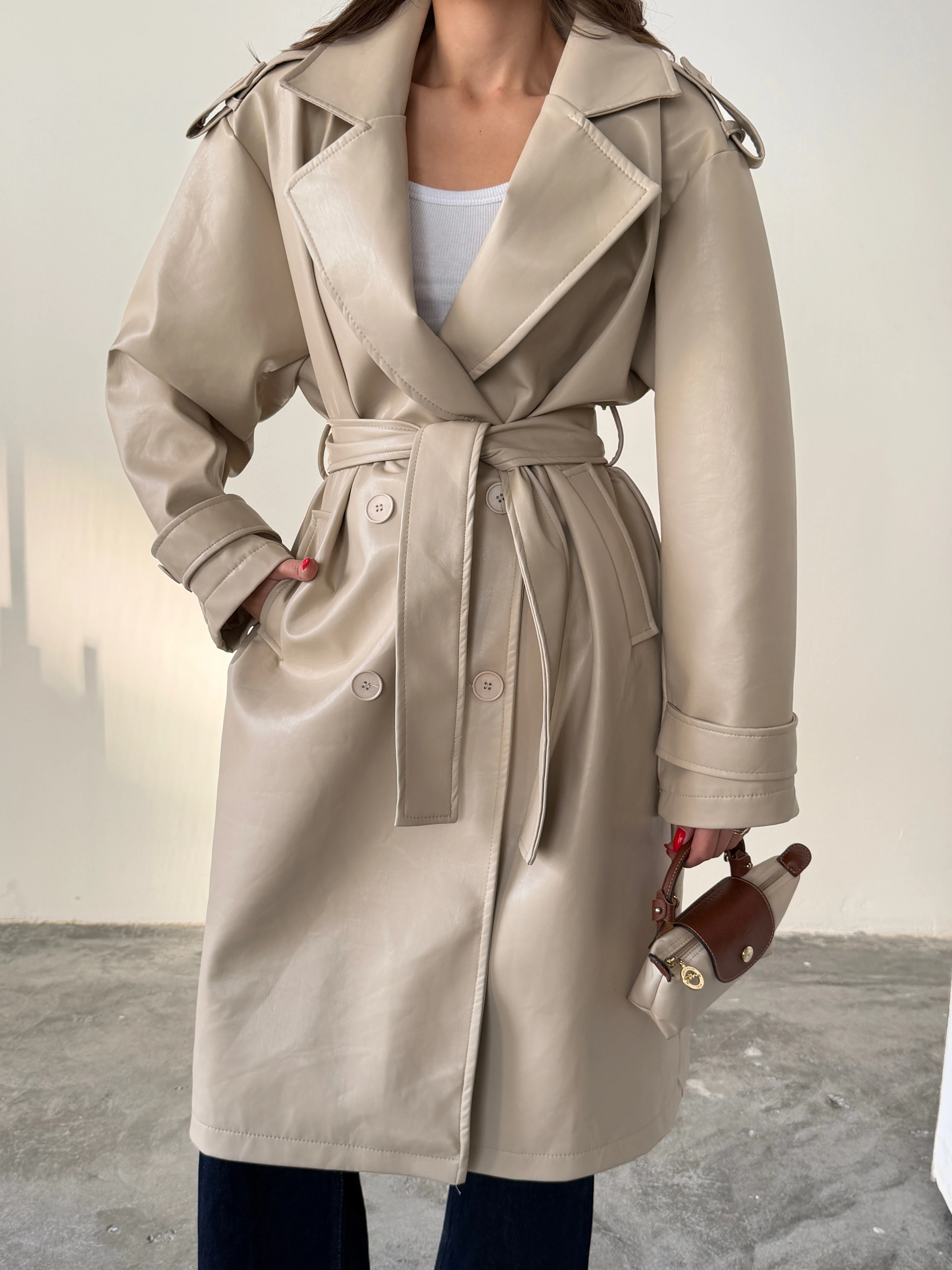 Apolet Detaylı Deri Trençkot - Taş