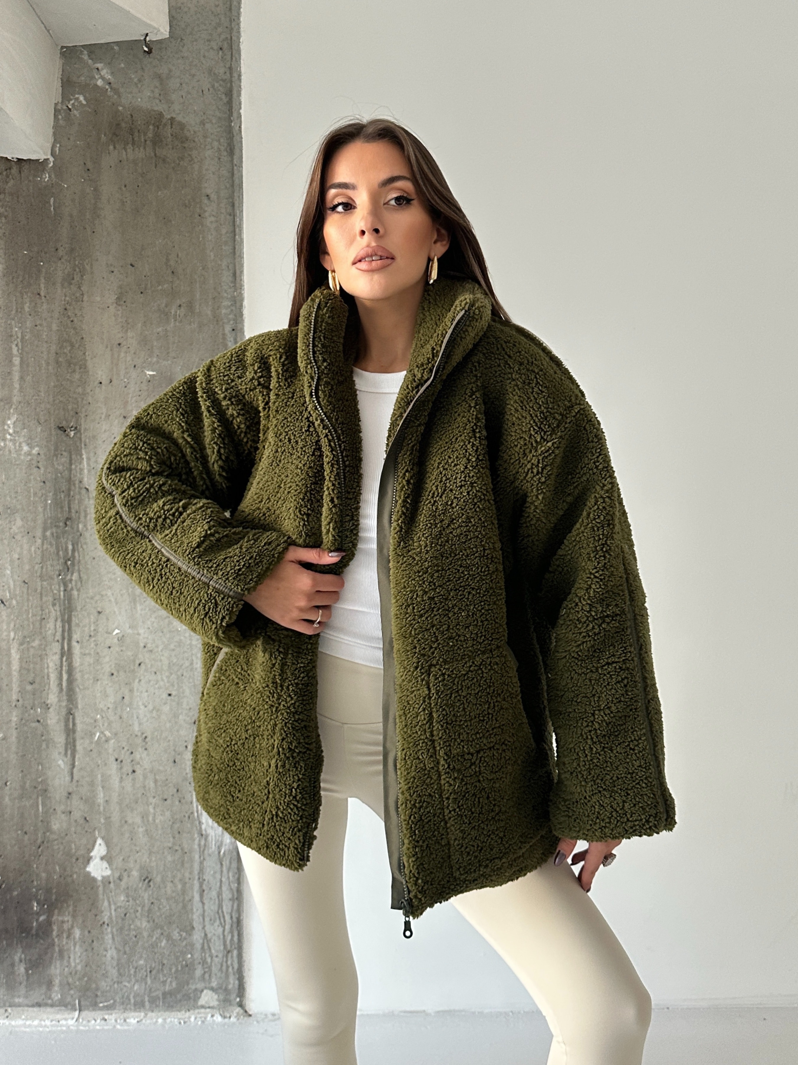 İç Astarlı Oversize Peluş Mont  - Haki Yeşil
