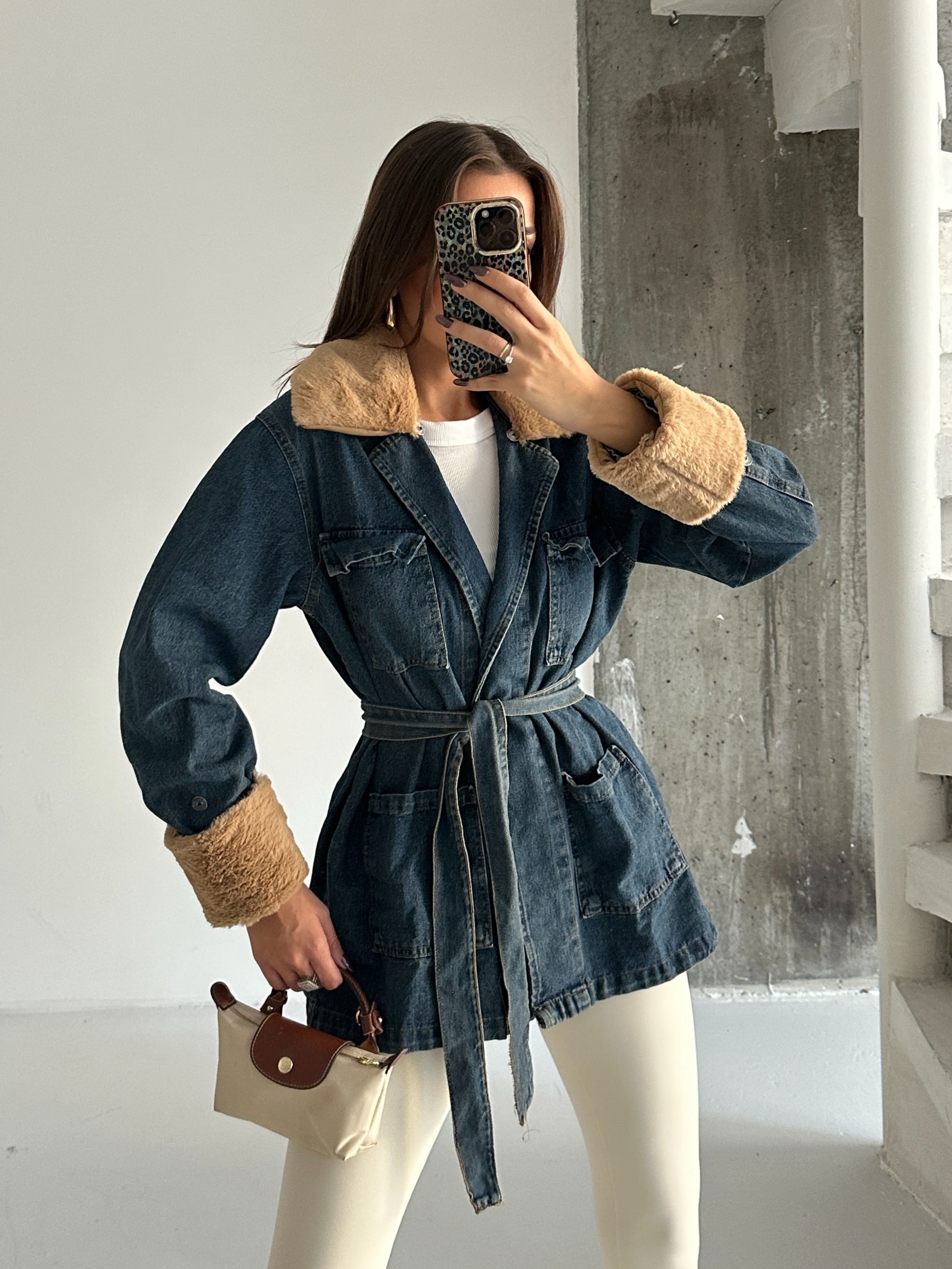 Yakası Kürklü Denim Ceket