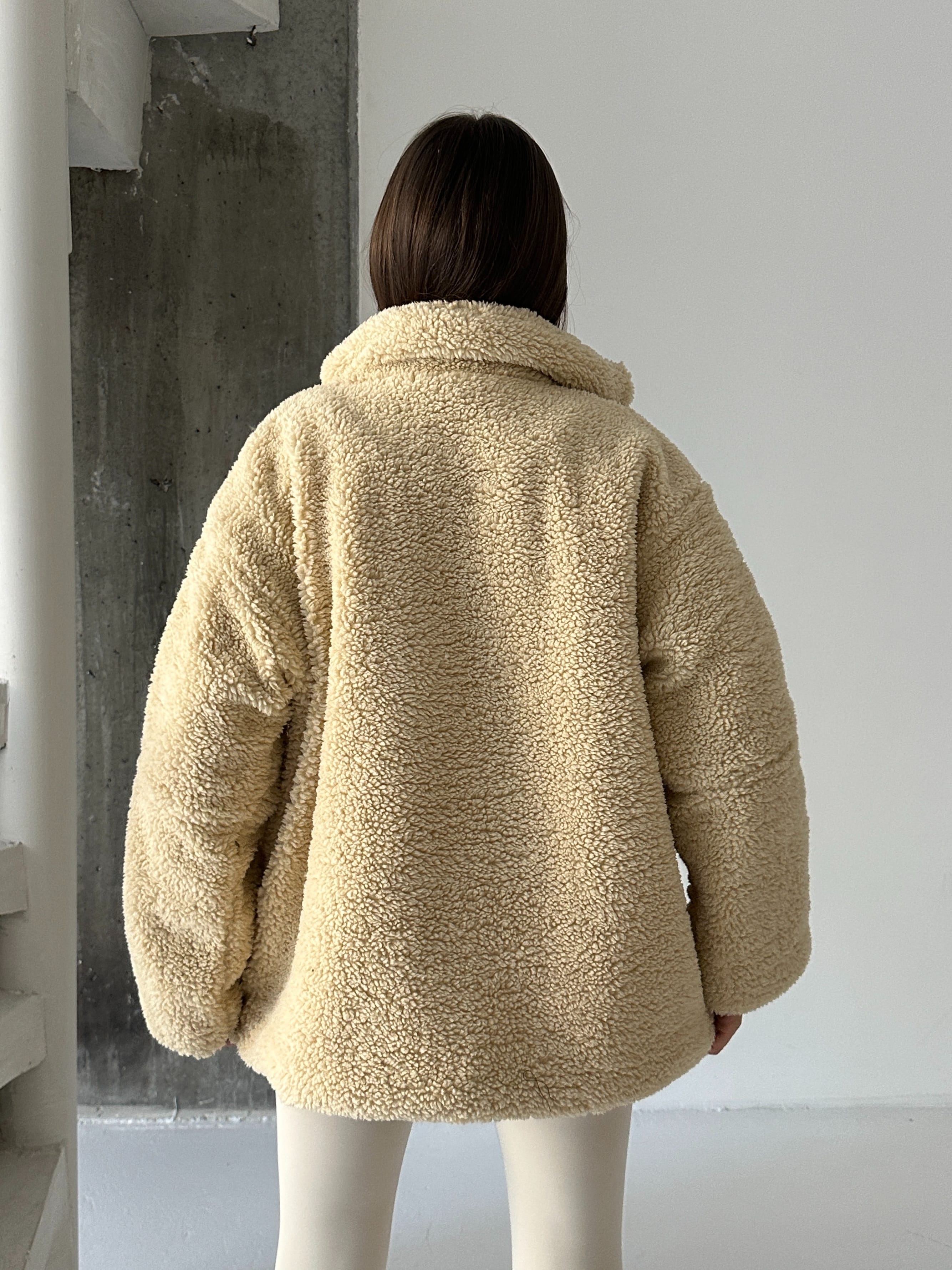 İç Astarlı Oversize Peluş Mont 