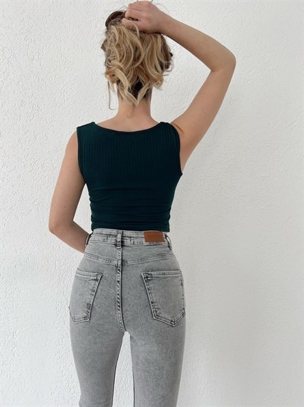 Pencere Detay Fitilli Kolsuz Bluz Zümrüt Yeşili