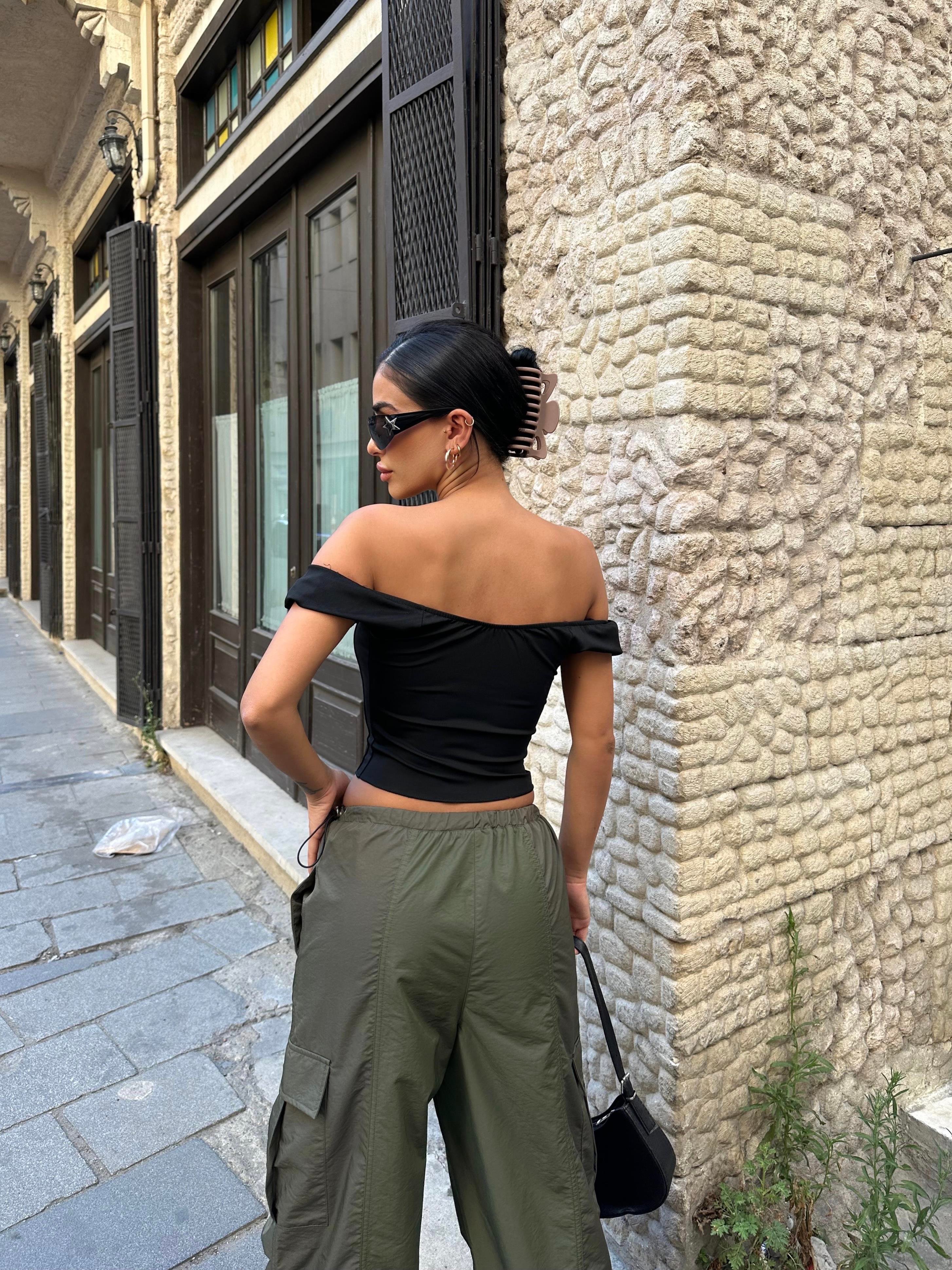Önü Bağcıklı Tarz Crop Siyah