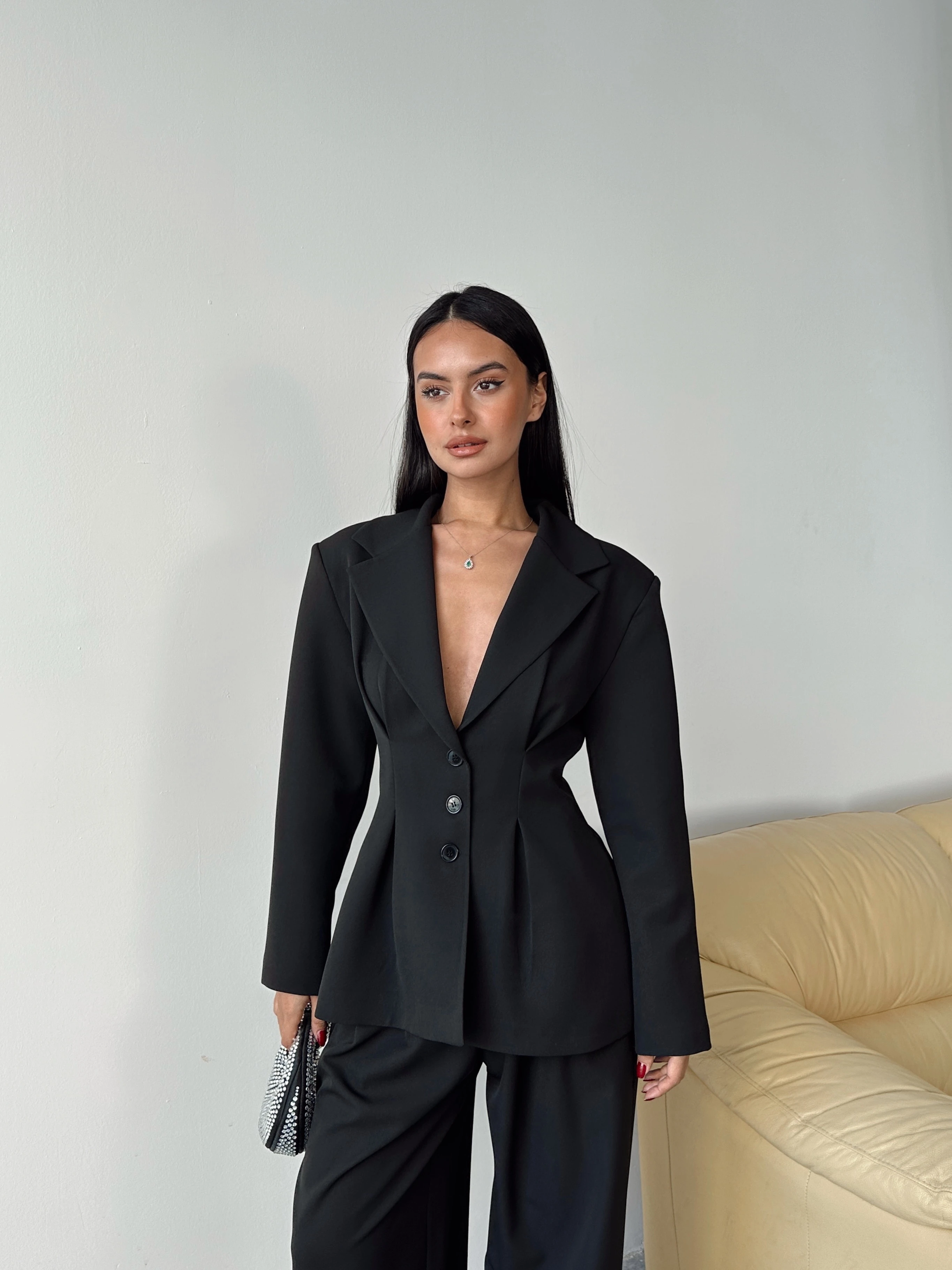 Pile Detay Oturtmalı Blazer Ceket 