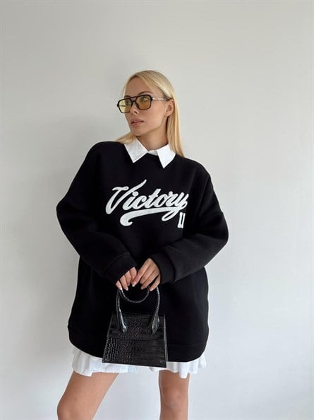 Victory Süzene Nakış Oversize Sweatshirt Siyah