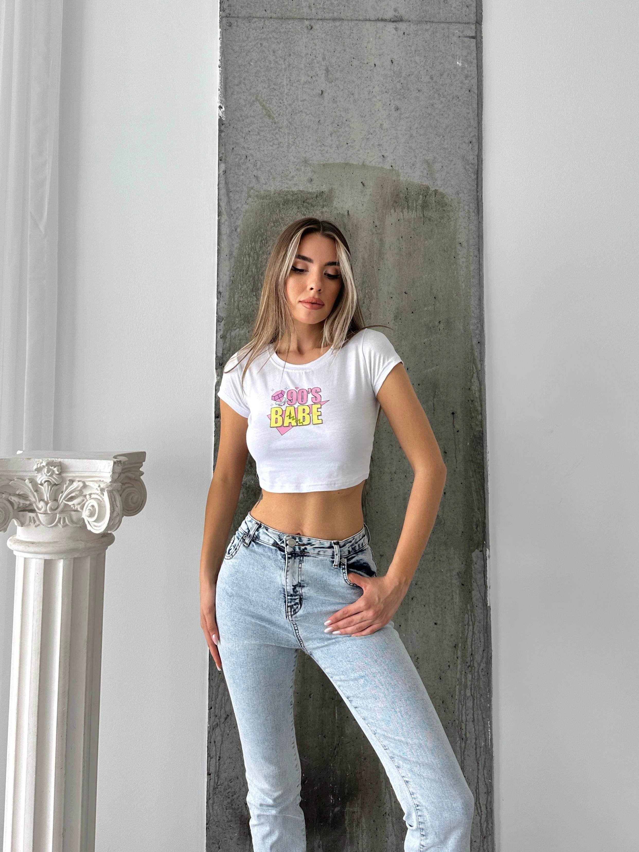 90s Babe Baskı Crop Beyaz