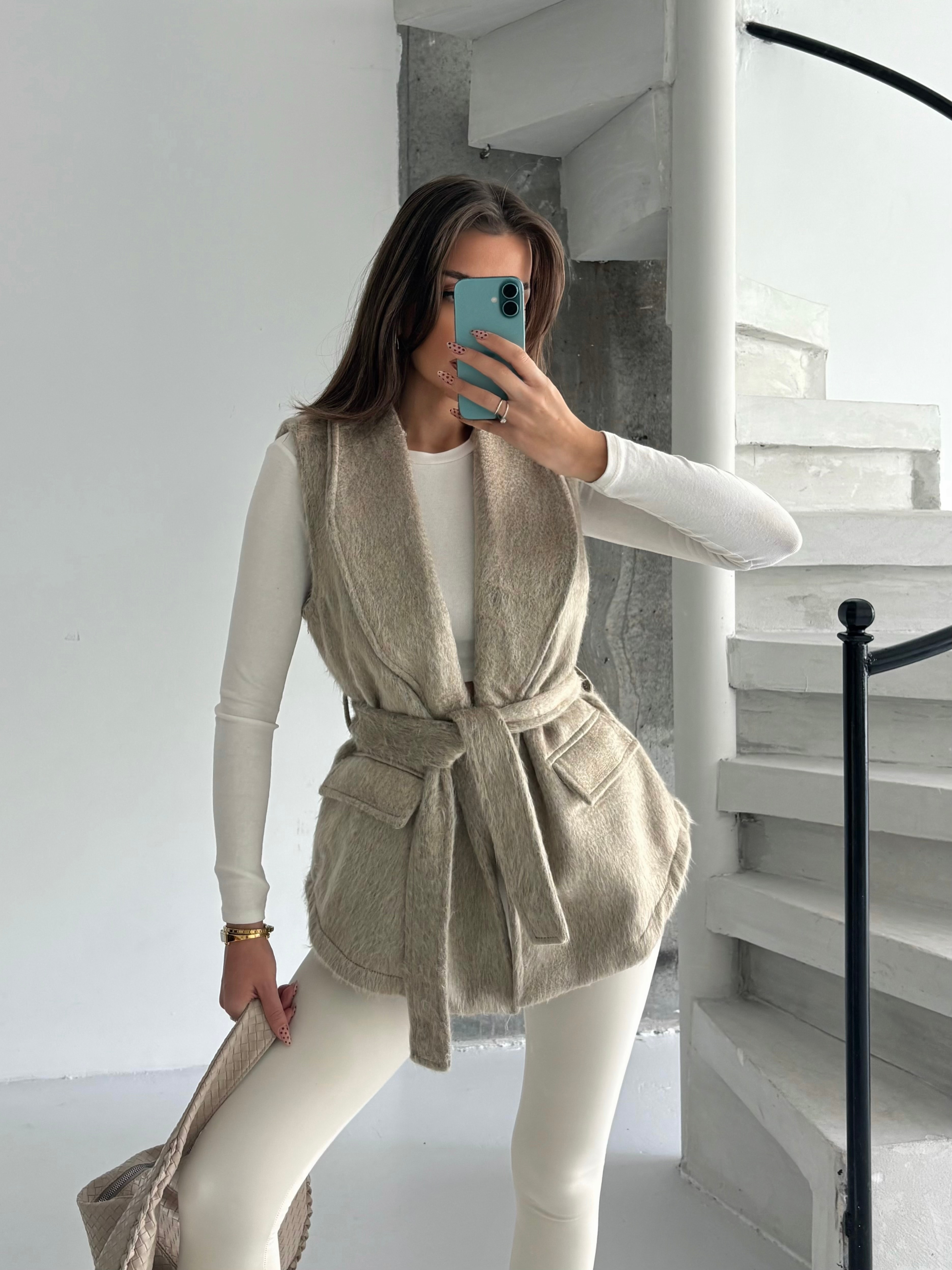 Kırçıllı Kuşaklı Yelek - Bej