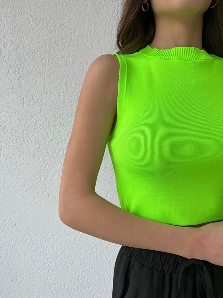 Dik Yaka Kolsuz Triko Bluz Neon Yeşil