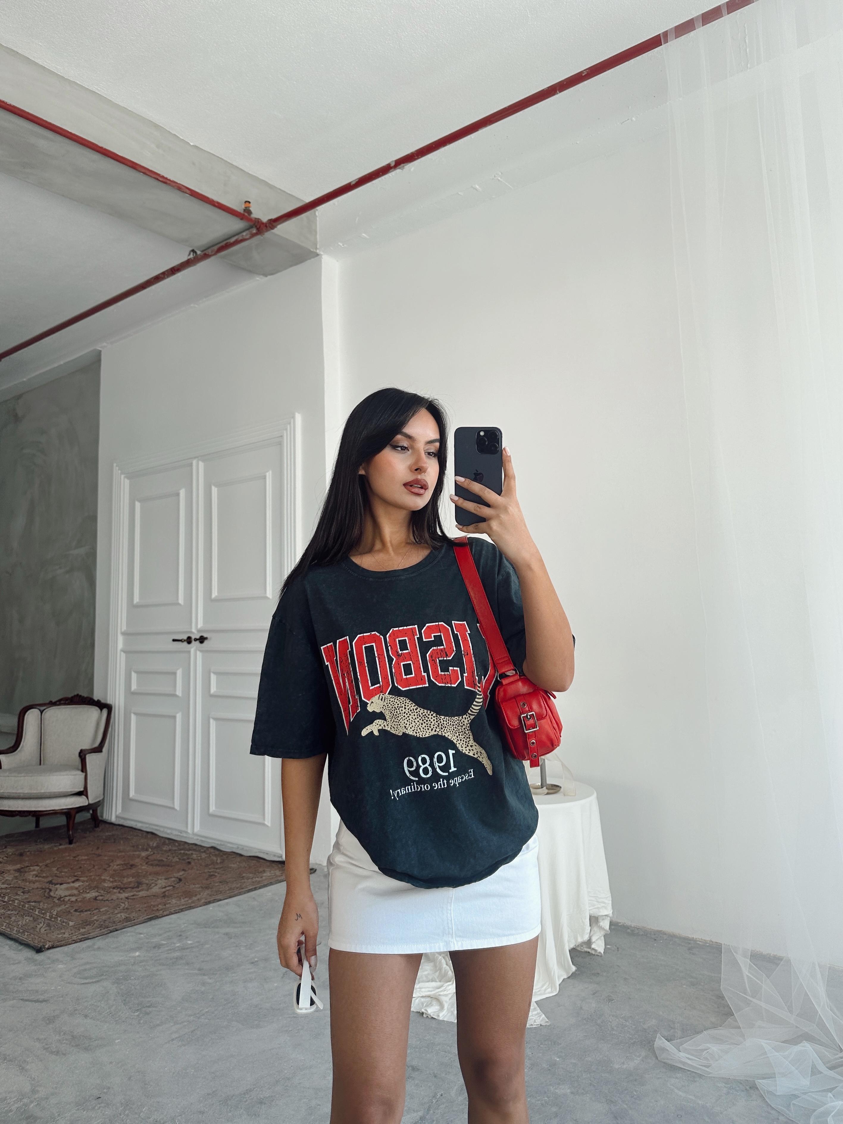 Lisbon Baskı Oversize Basic