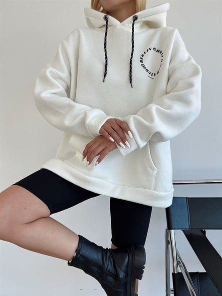 Berlin Sırt Yazı Detay 3 İplik Oversize Sweatshirt Beyaz