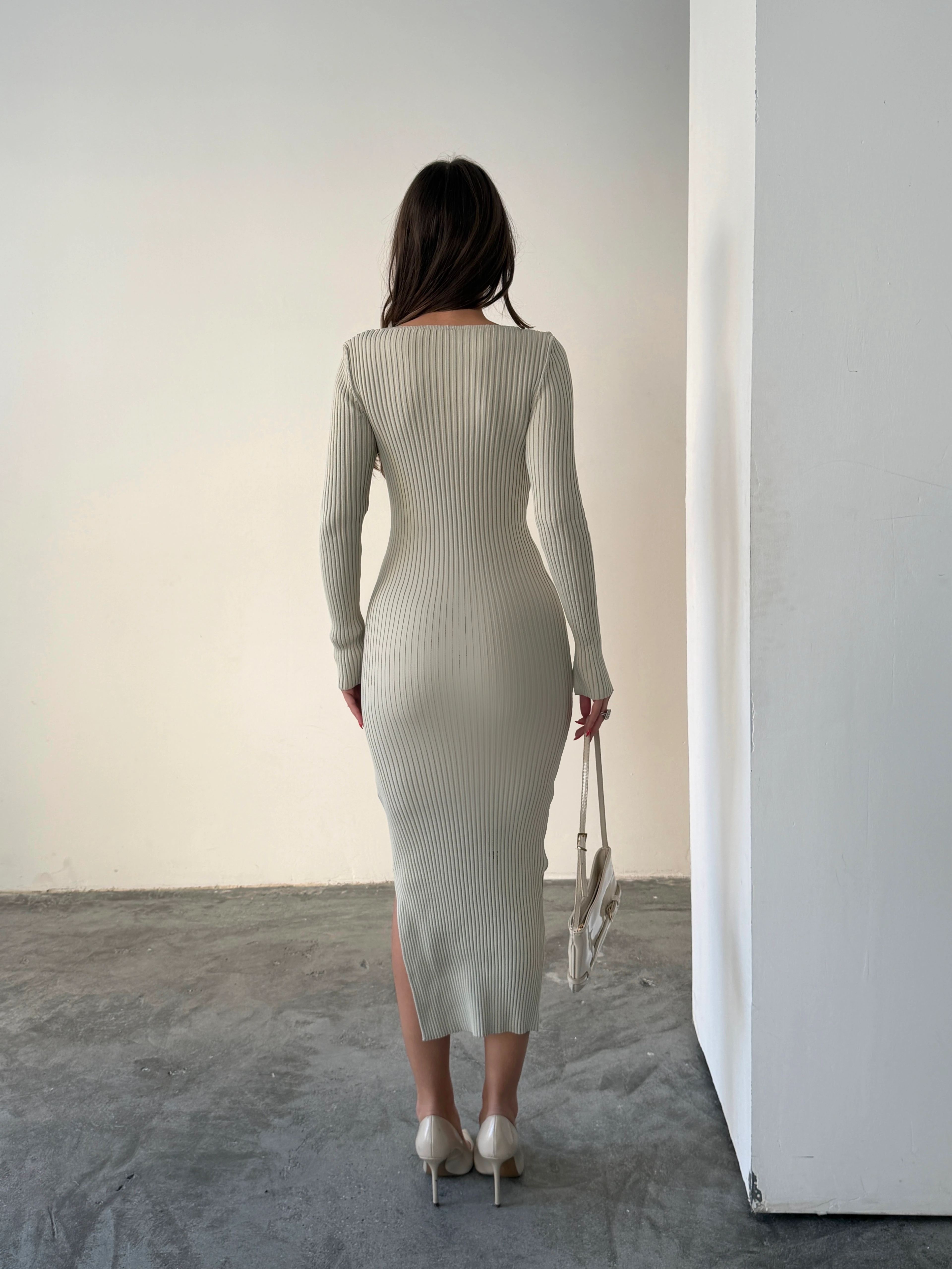 Kalp Yaka Fitilli Triko Elbise - Taş