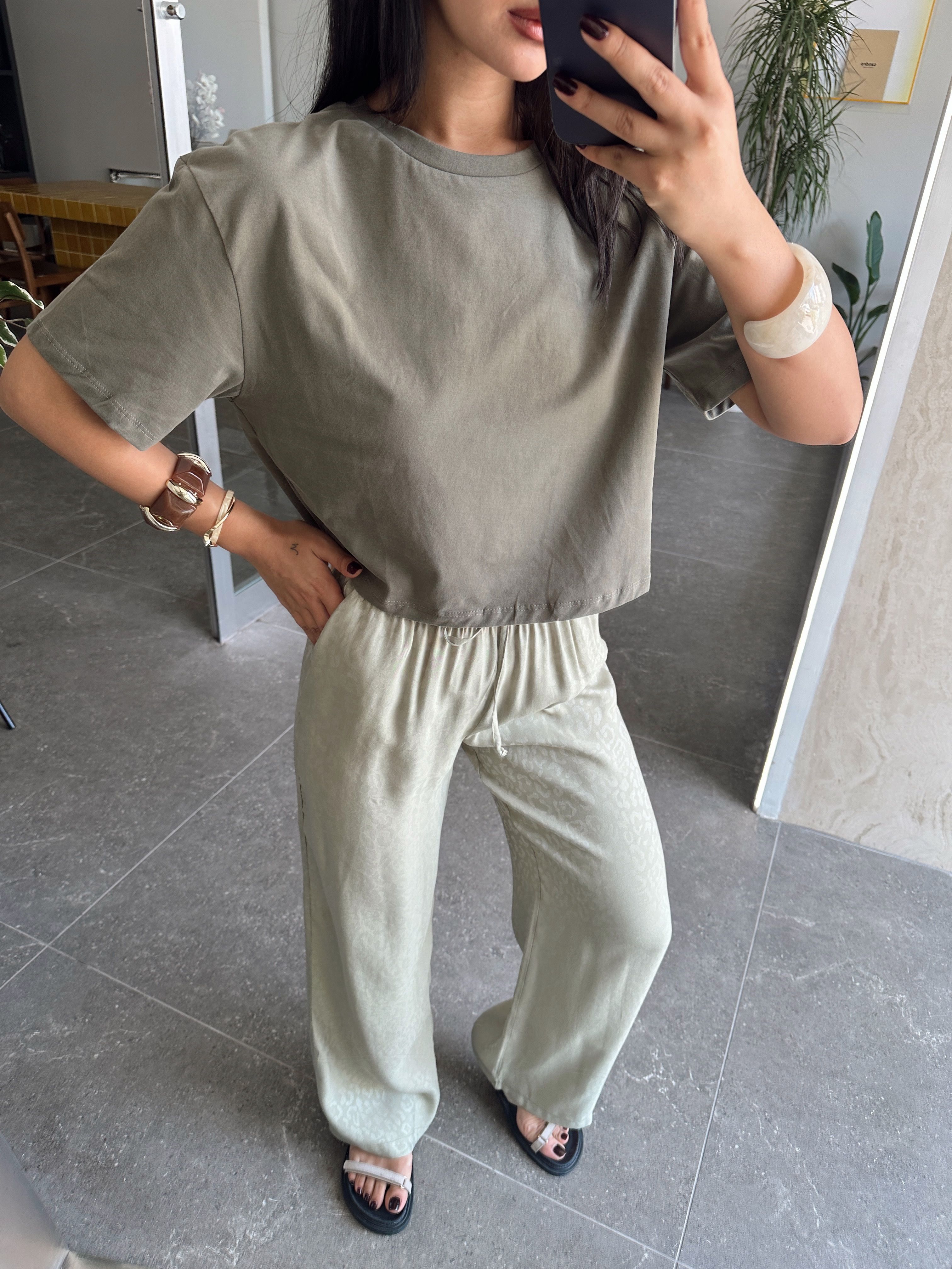 Düz Kısa Kol Crop Basic - Haki