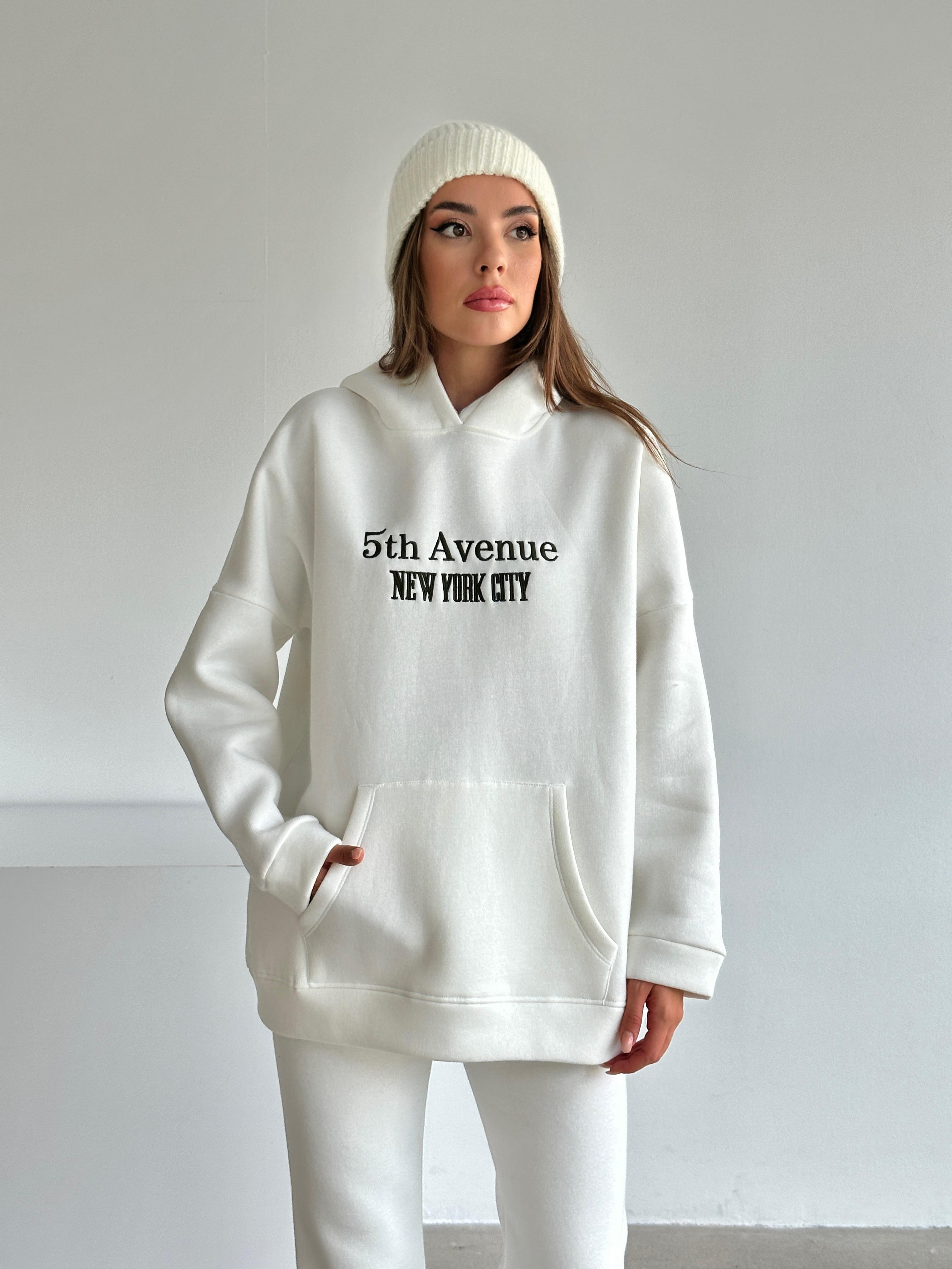 Nakışlı Kapüşonlu Sweat Beyaz