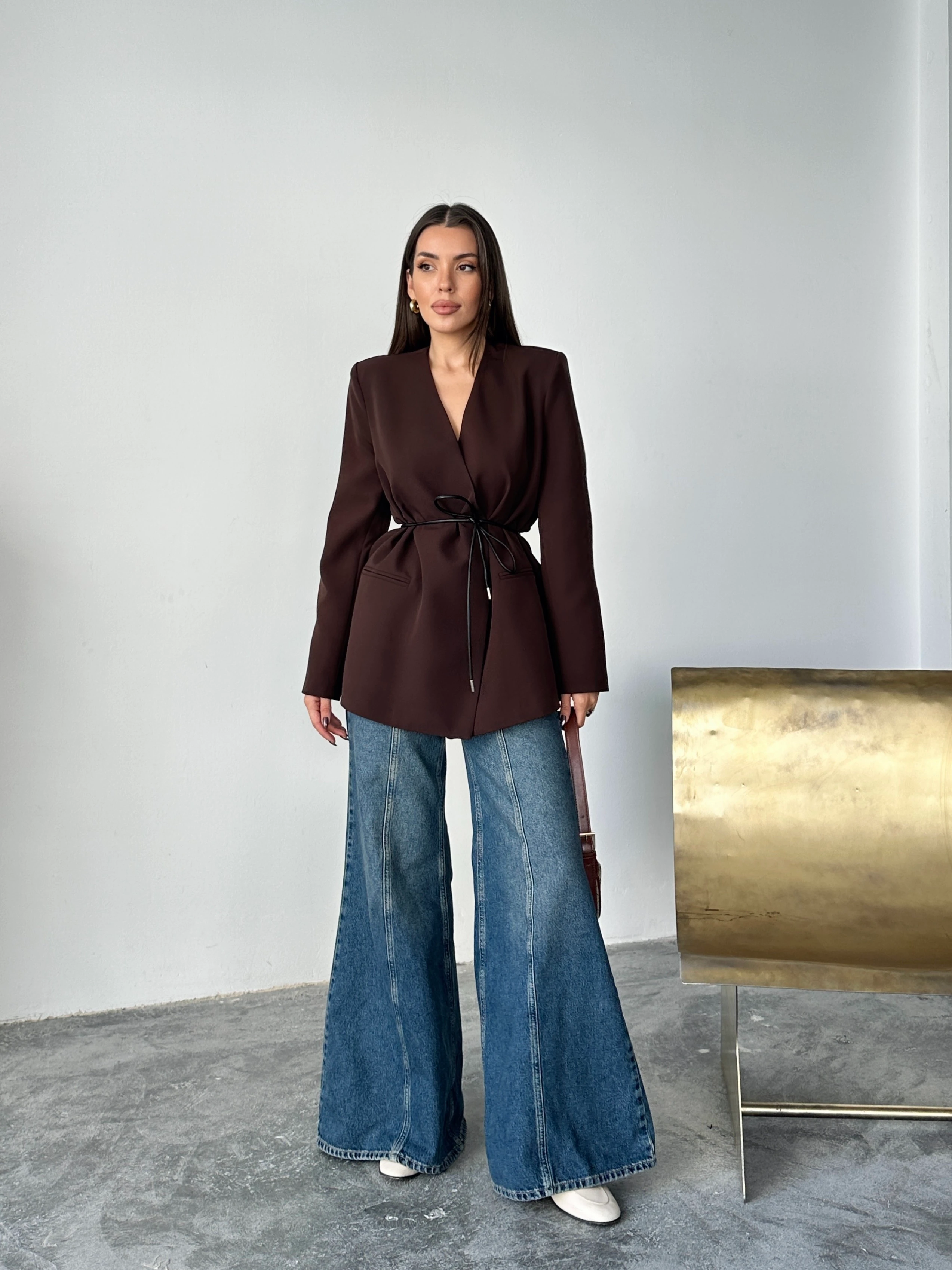 Deri Kemerli Blazer Ceket