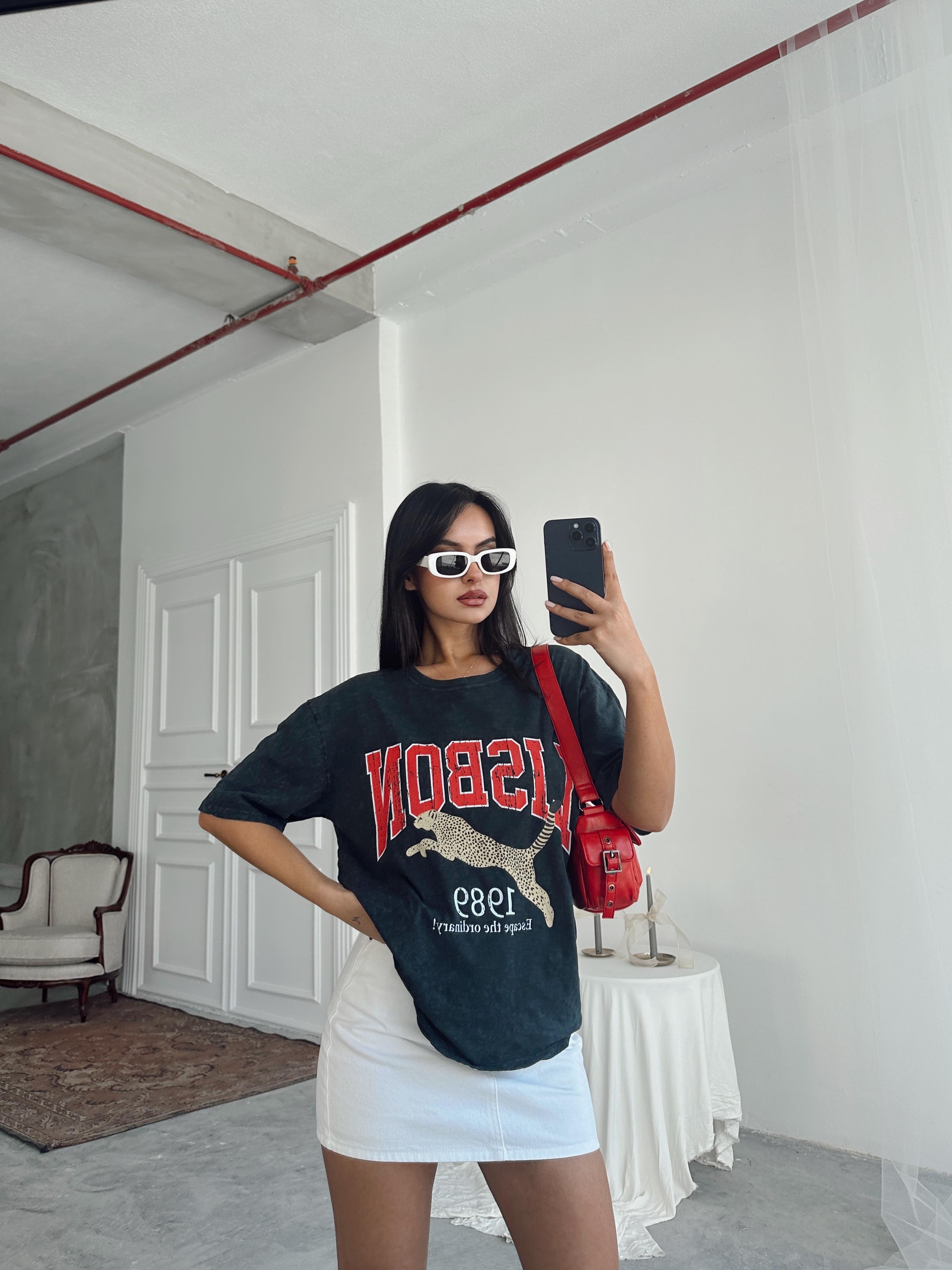 Lisbon Baskı Oversize Basic