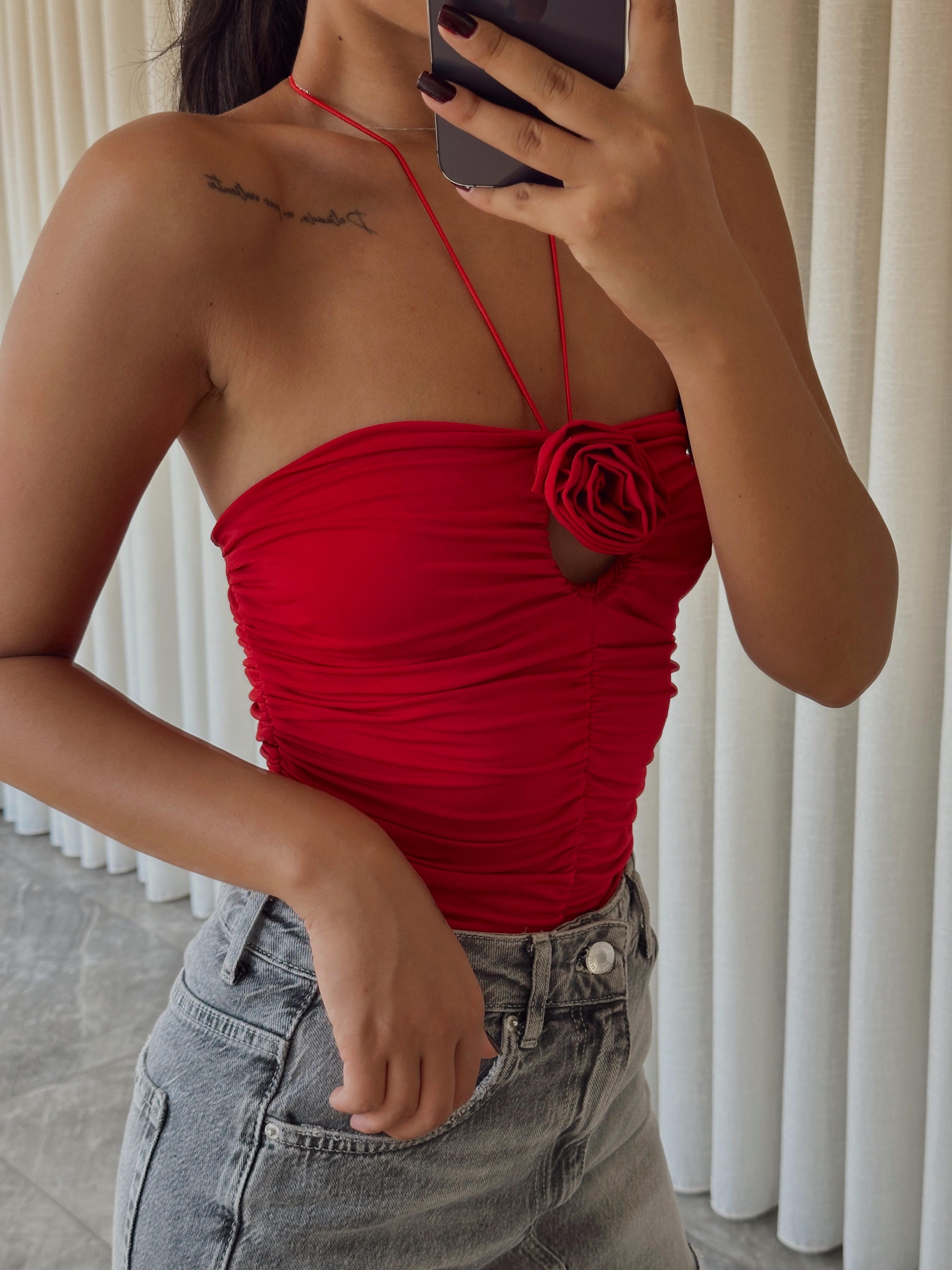 Milla Gül Detay Boyundan Bağlamalı Bodysuit Kırmızı