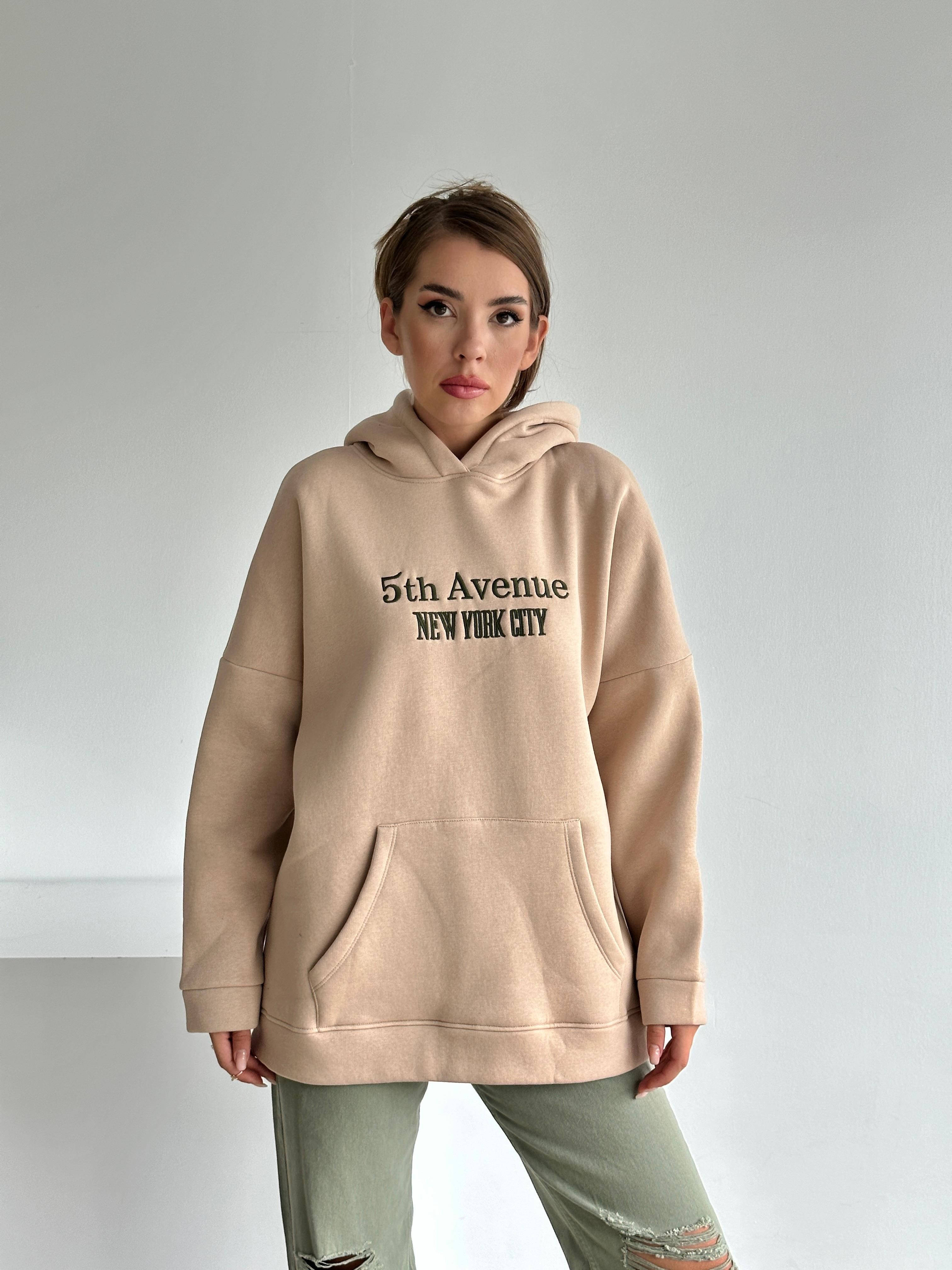 Nakışlı Kapüşonlu Sweat Vizon