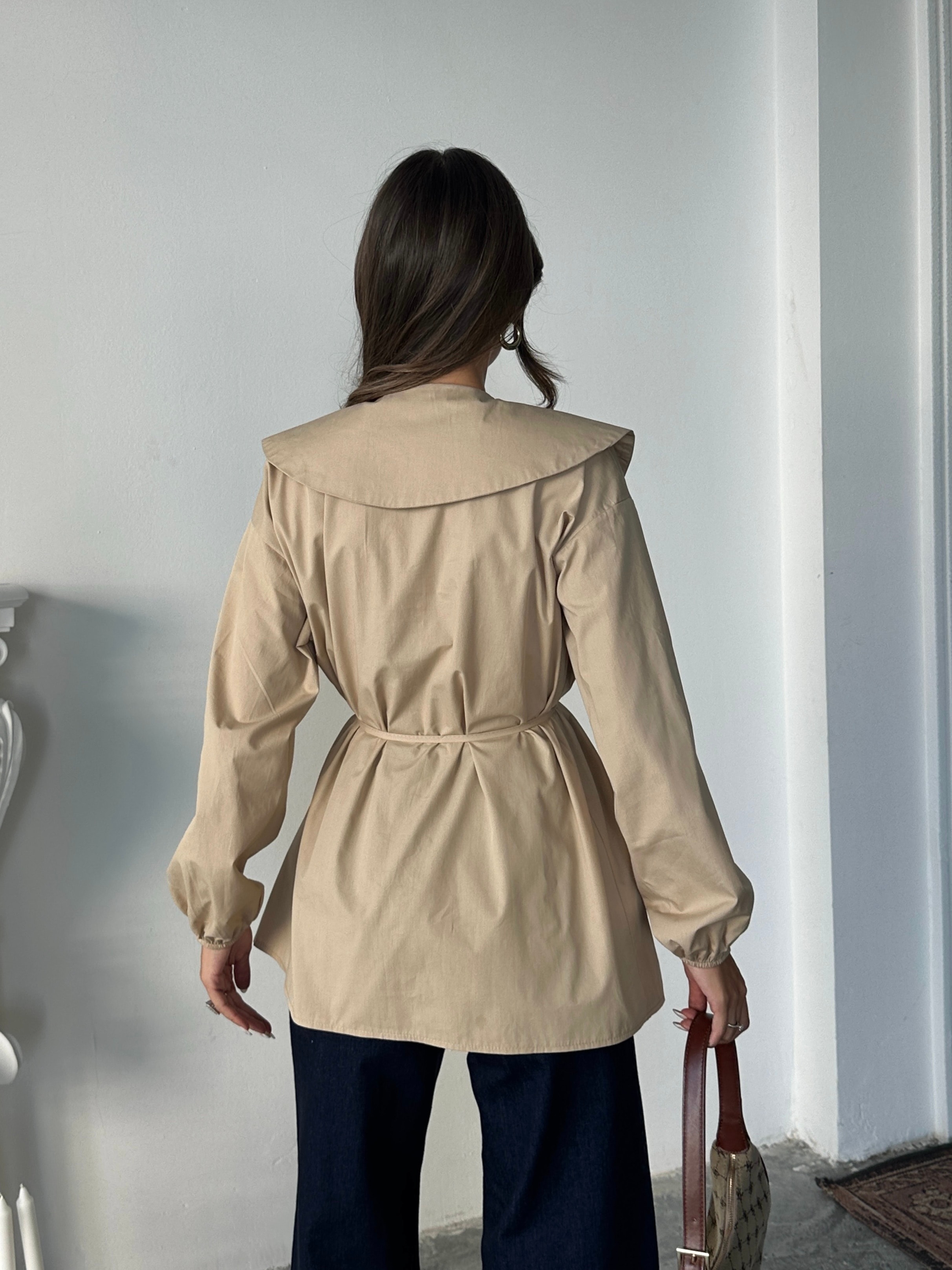 Geniş Yaka Poplin Gömlek - Bej