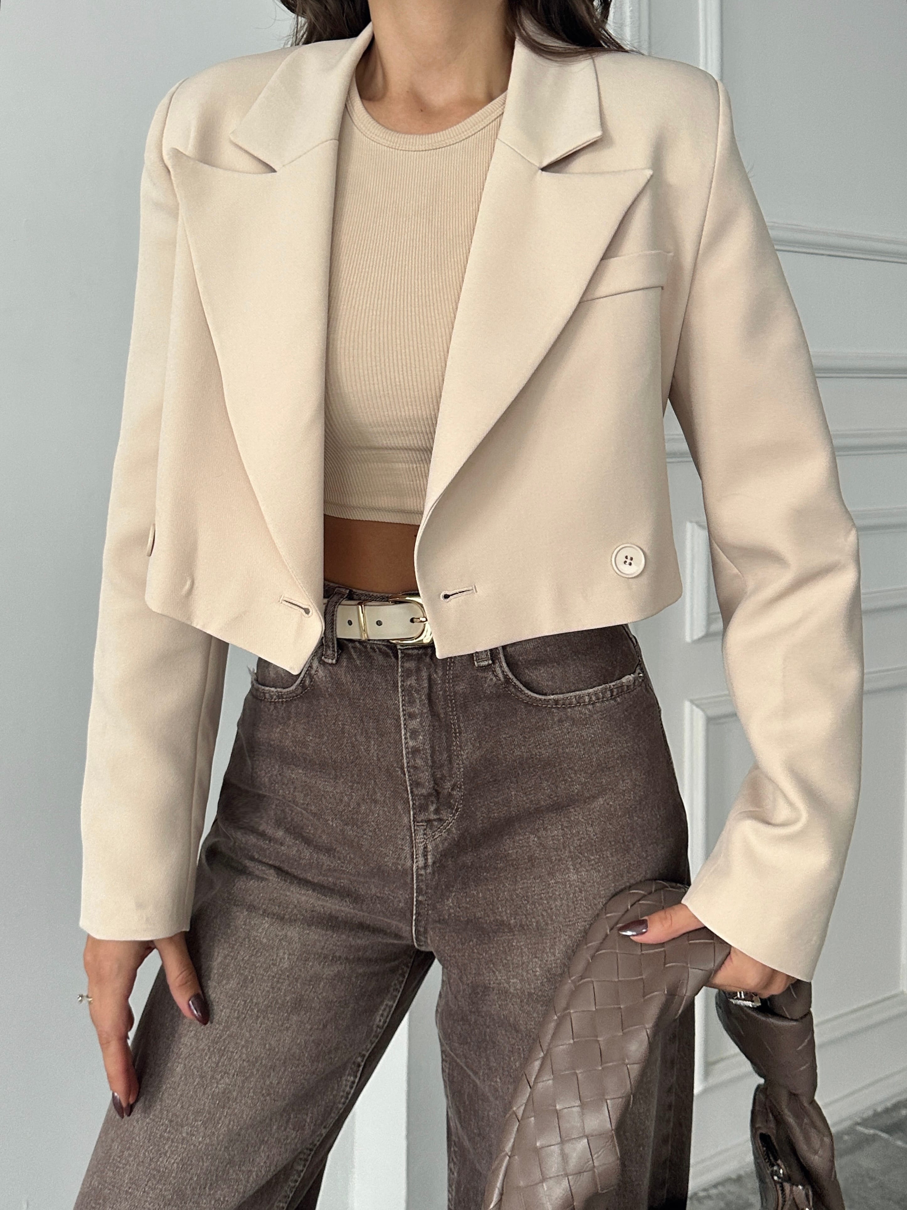 Çift Düğme Crop Blazer Ceket Bej