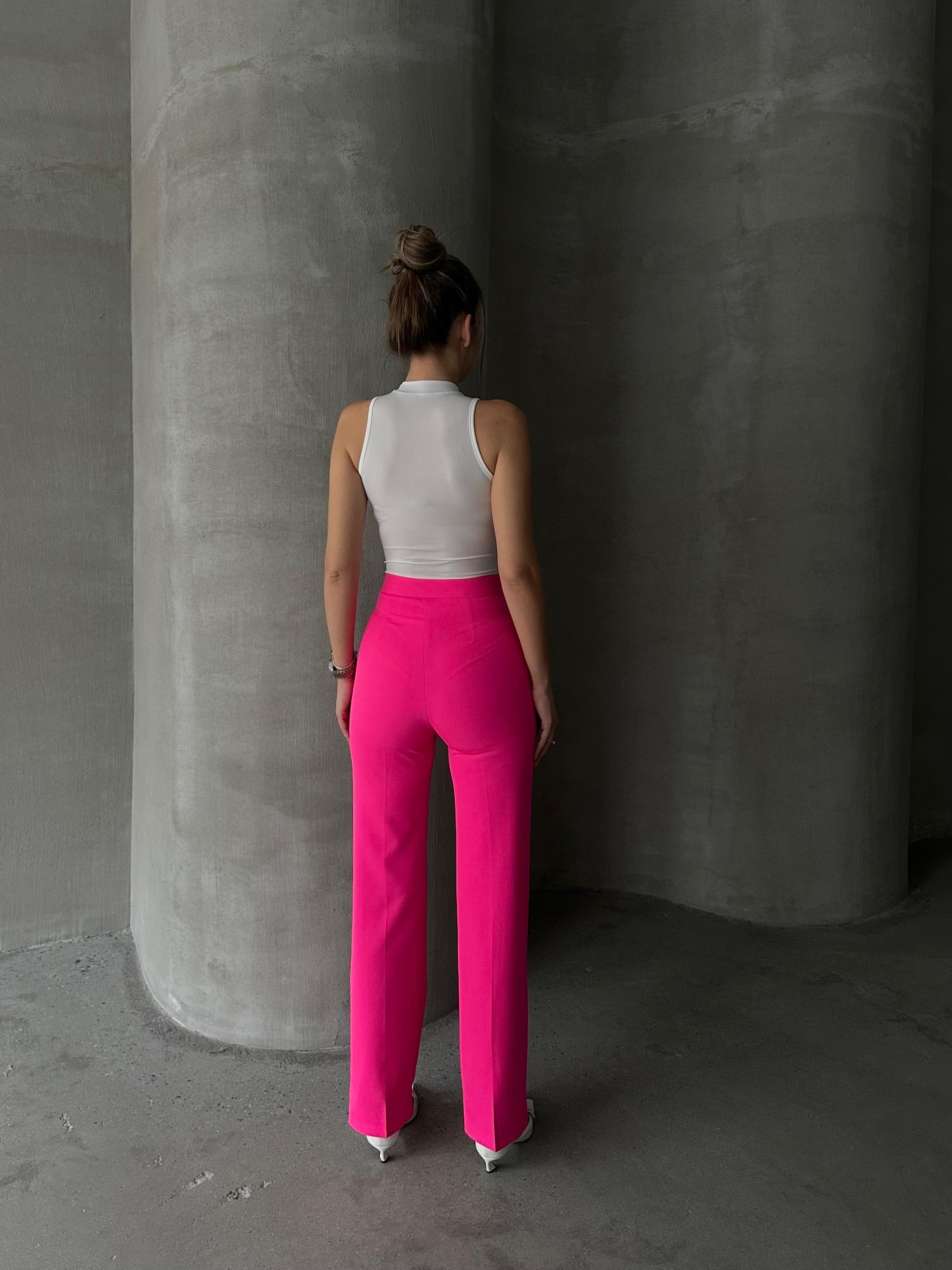 Ön Dikiş Boru Paça Kumaş Pantolon