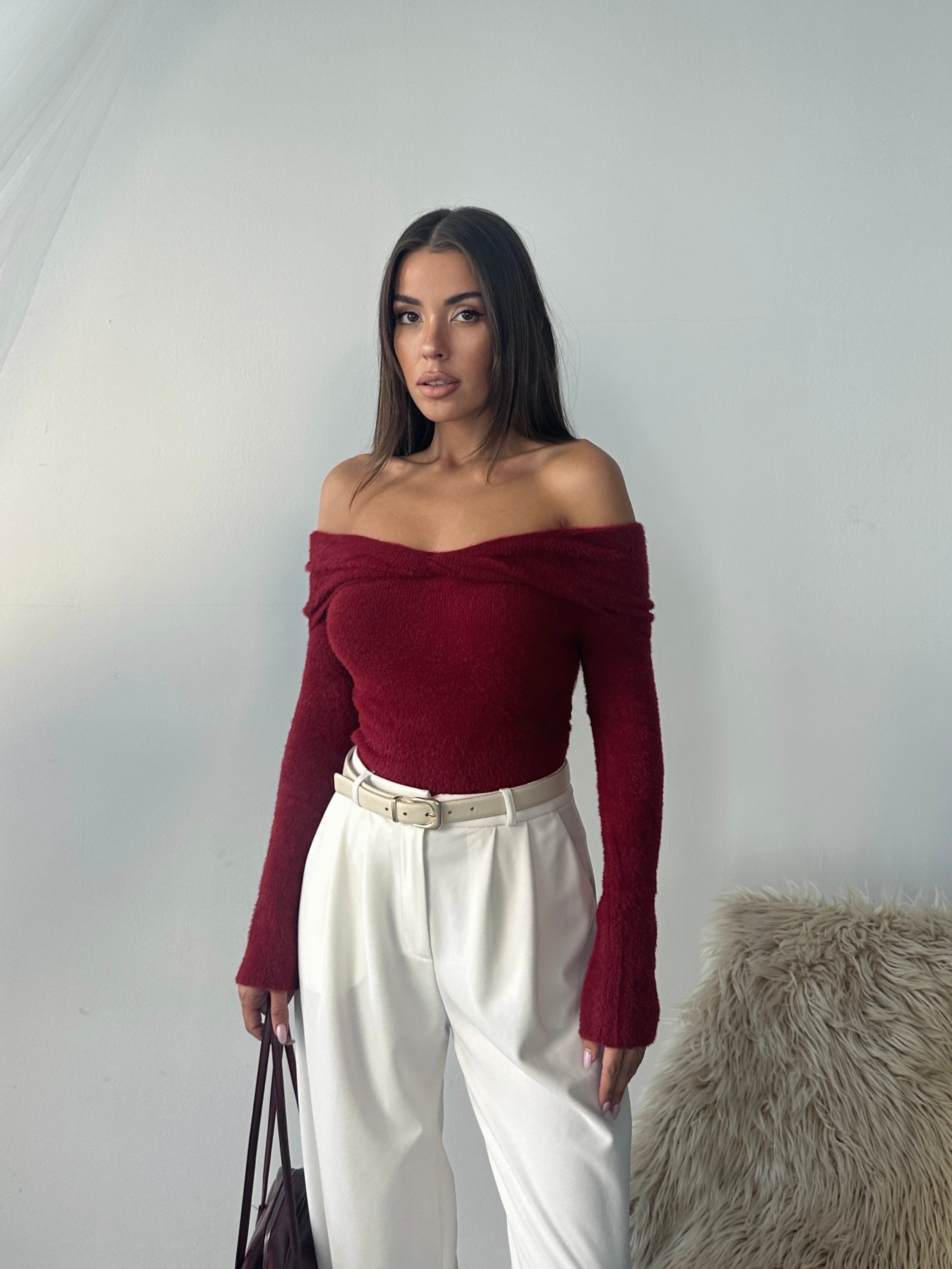 Açık Omuz Peluş Kazak - Bordo