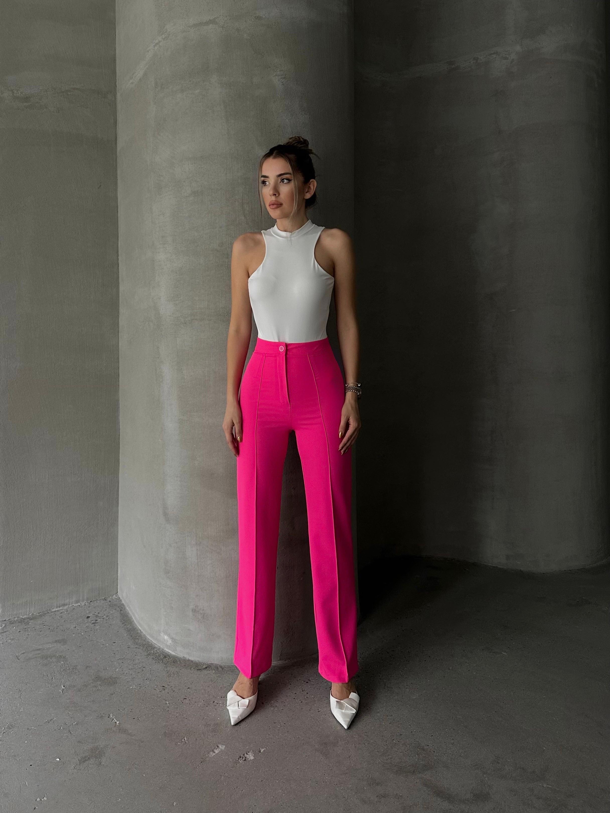 Ön Dikiş Boru Paça Kumaş Pantolon