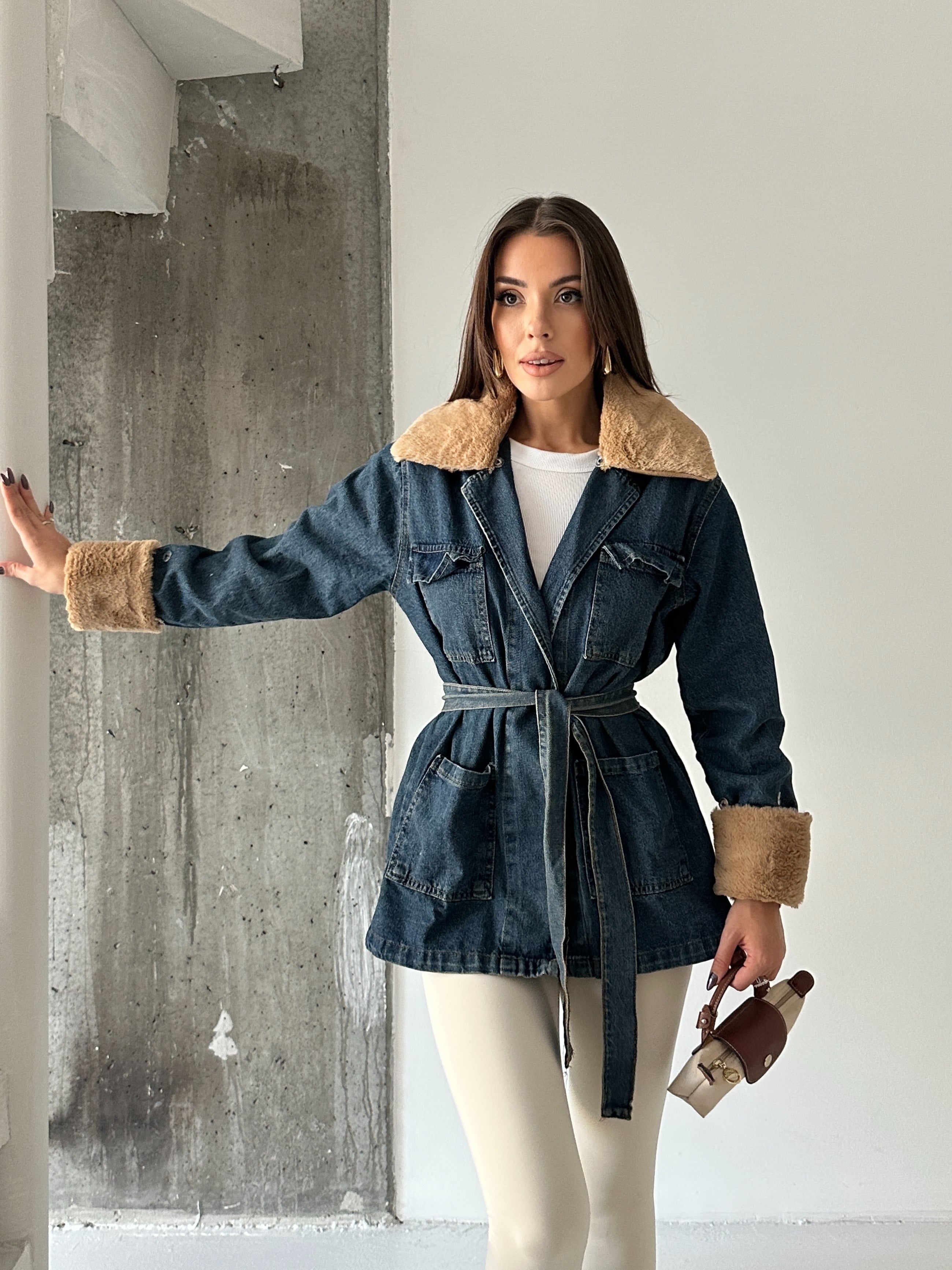 Yakası Kürklü Denim Ceket
