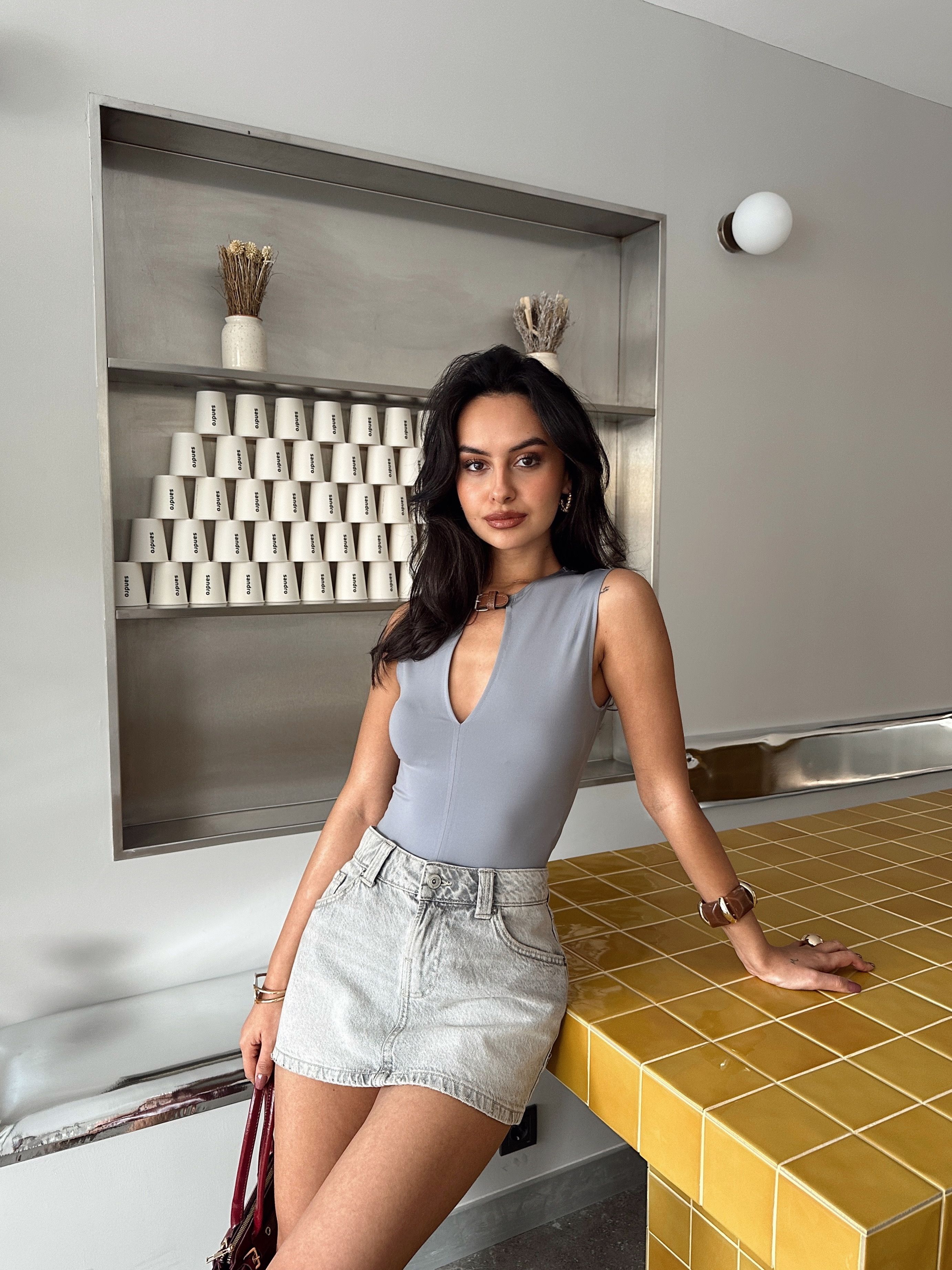 Janell Kemer Detay Bodysuit Gri