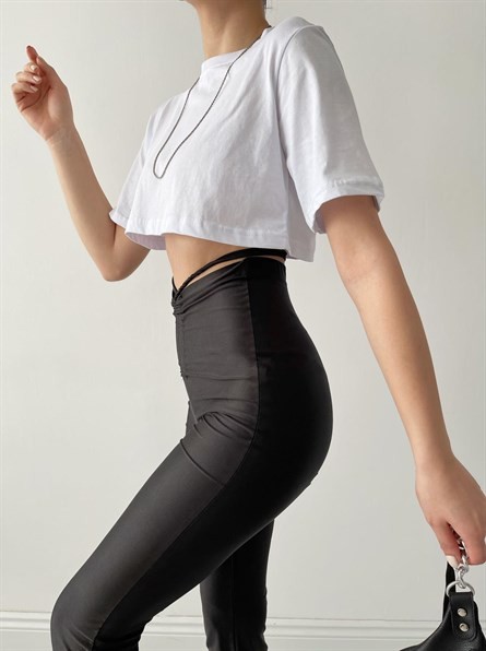 Bisiklet Yaka Croptop Beyaz