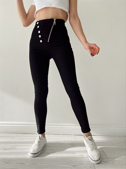 Asimetrik Düğme Detay Likralı Skinny Jean Siyah