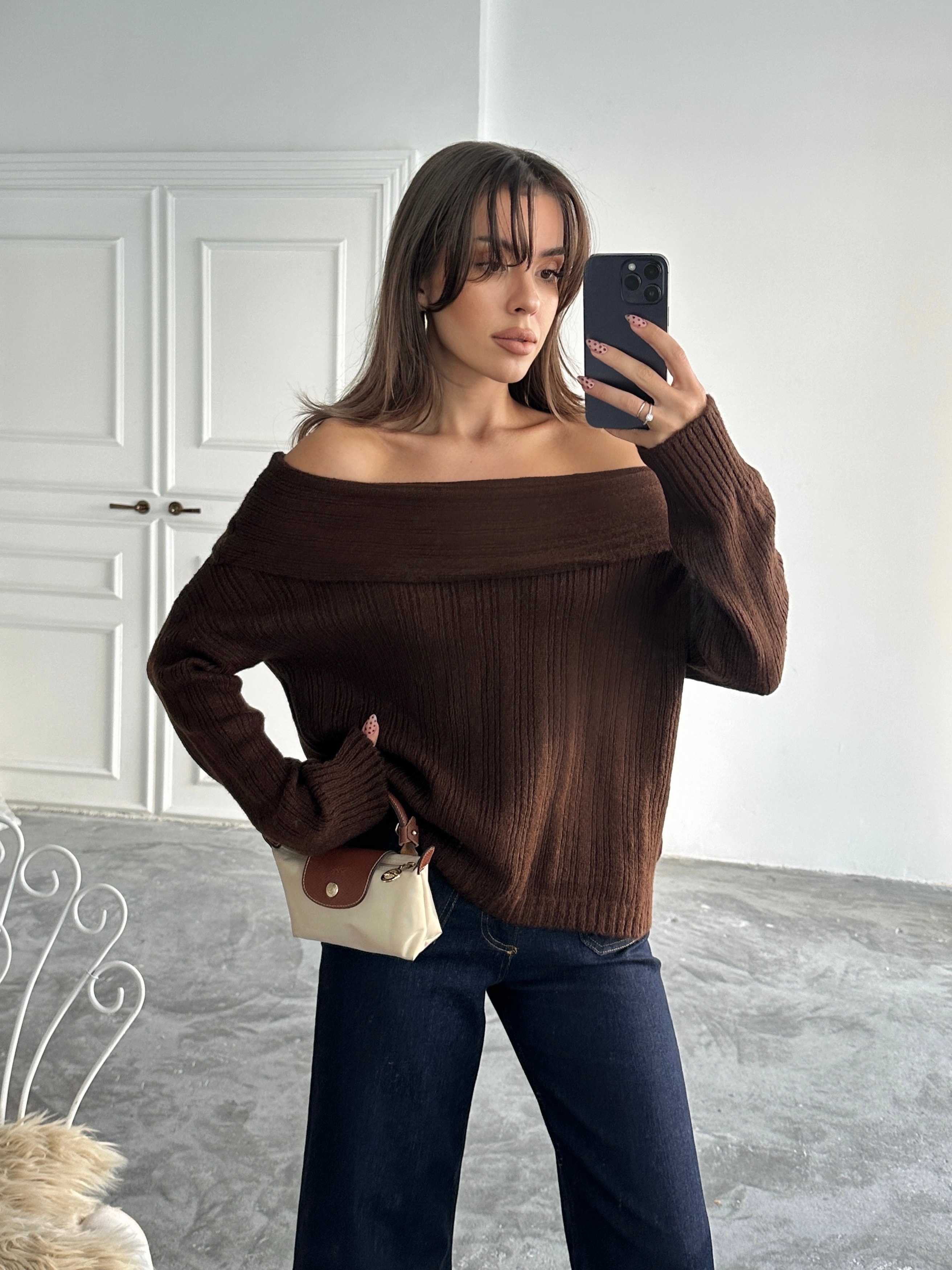 Madonna Yaka Kazak - Kahve