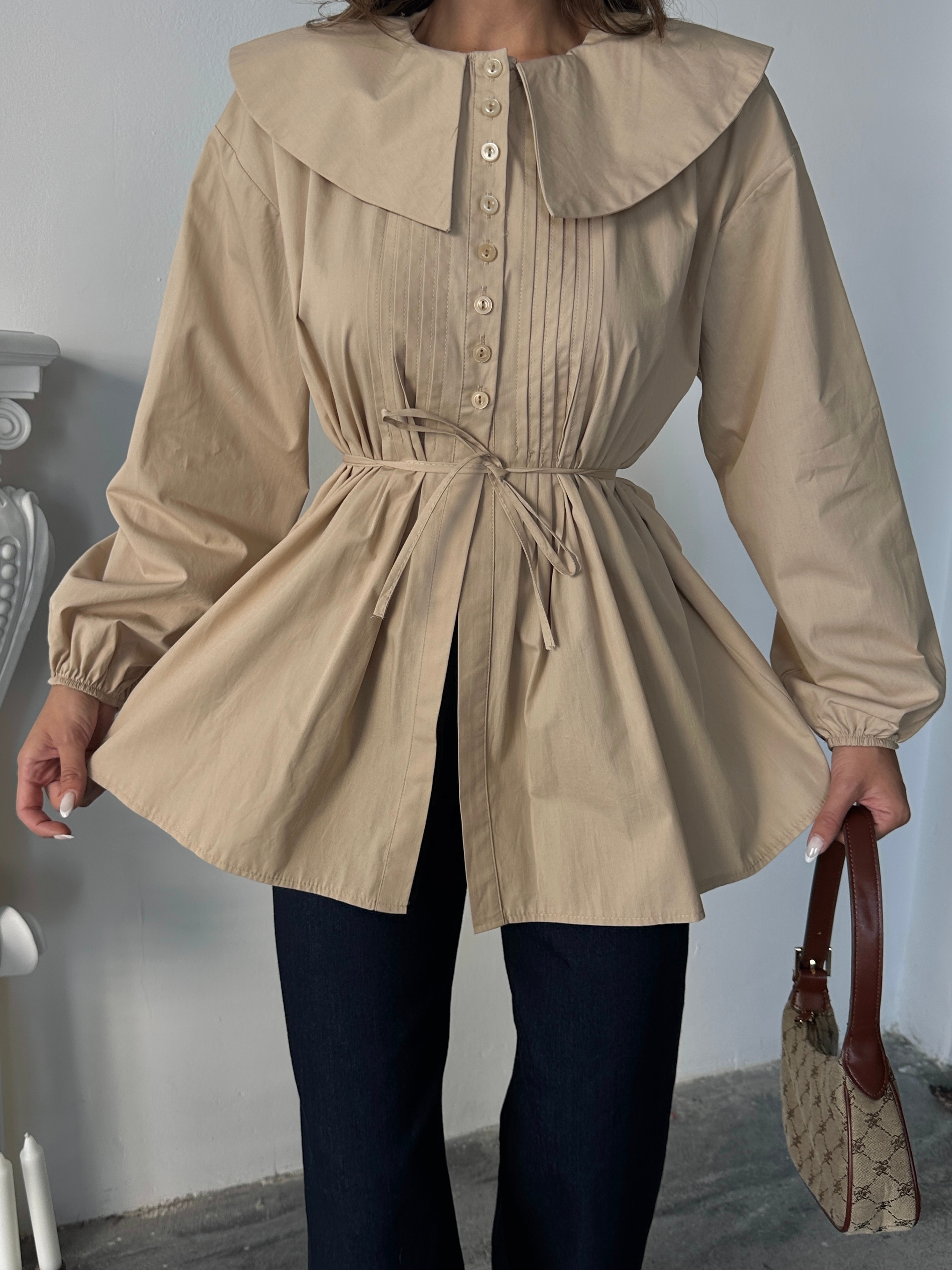 Geniş Yaka Poplin Gömlek - Bej