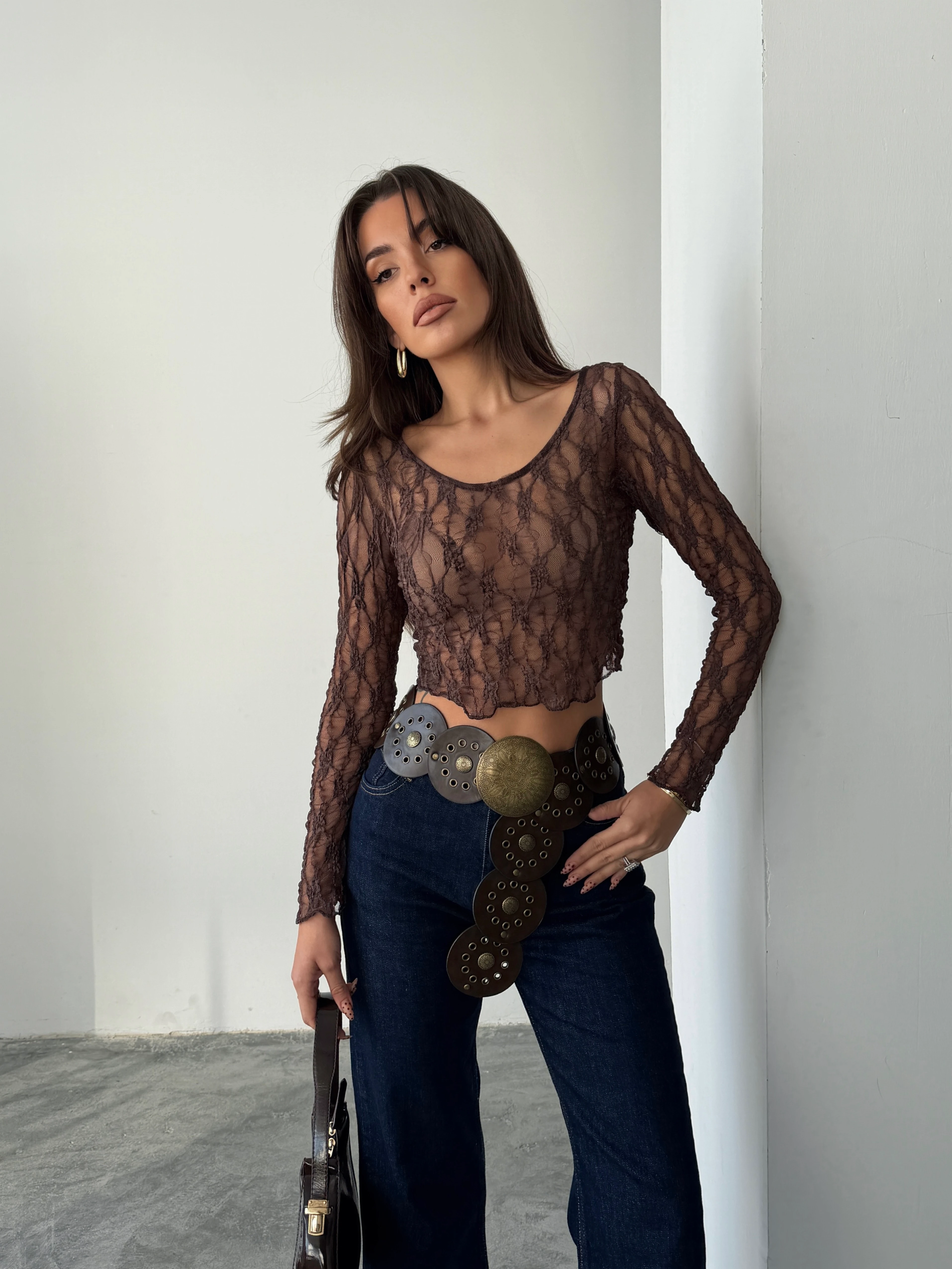 Kayık Yaka Dantel Bluz - Kahve