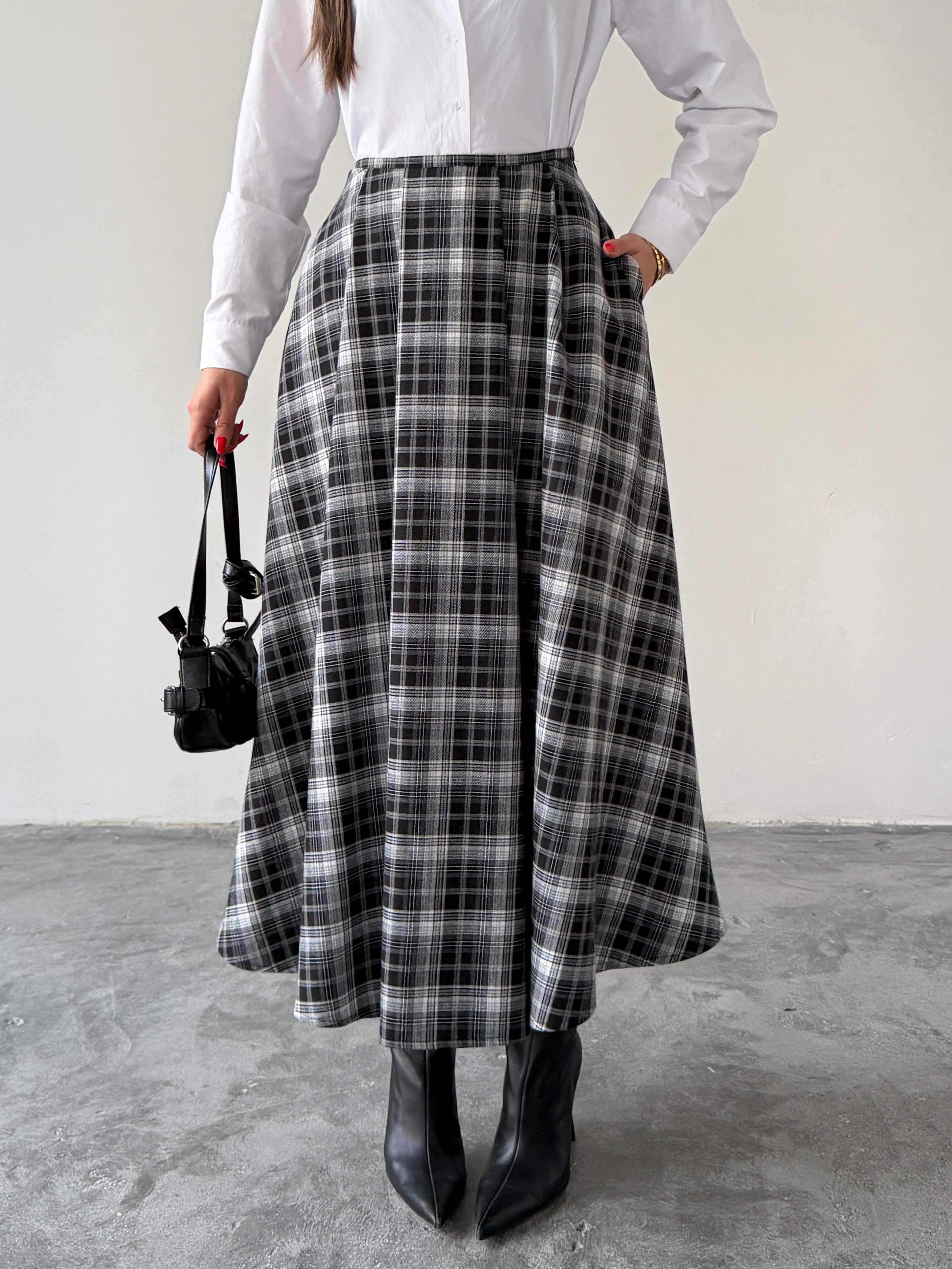 Pile Detaylı Ekose Kloş Etek