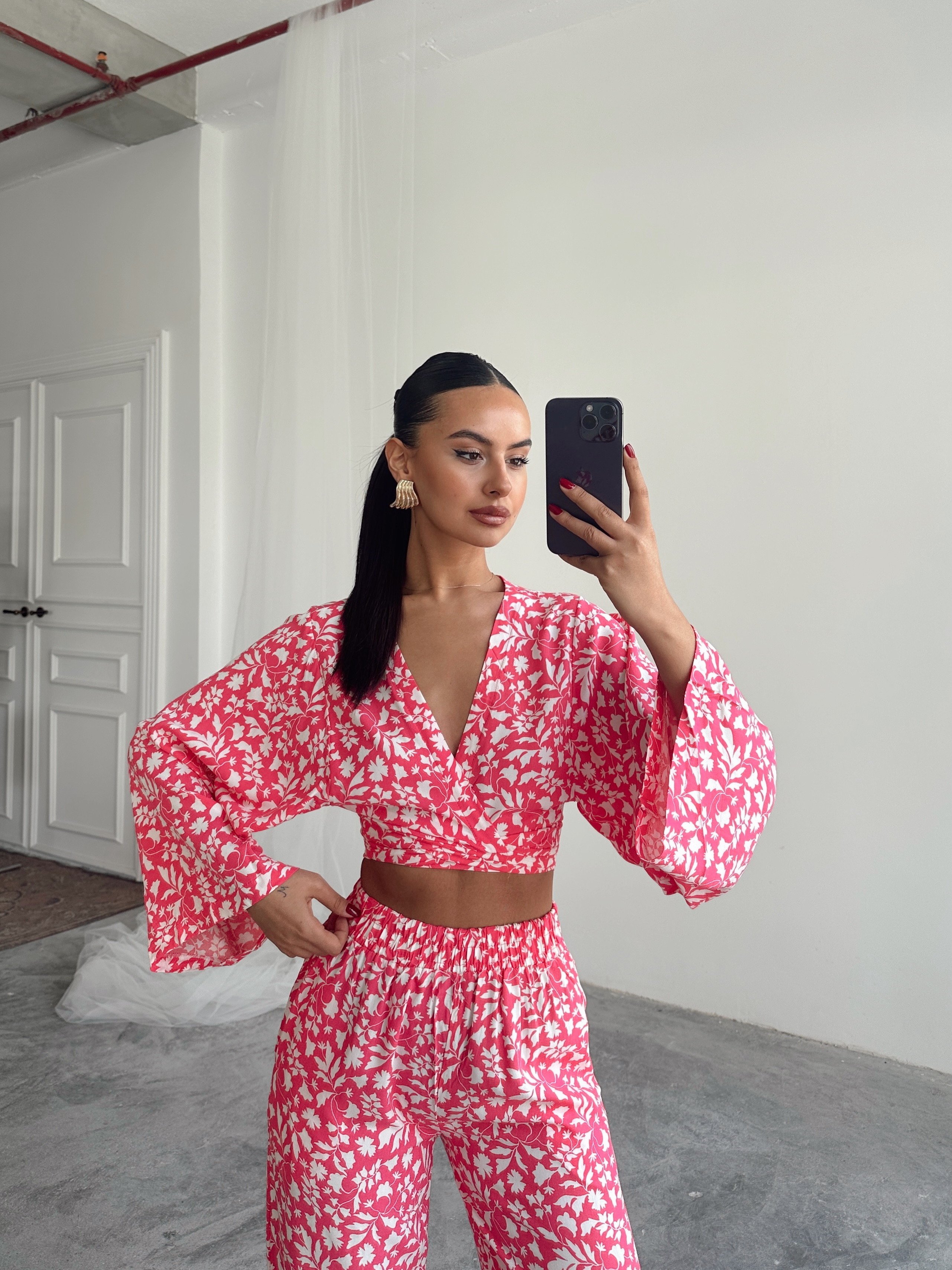 Yaprak Desenli Önden Bağlama Tiril Takım Pembe