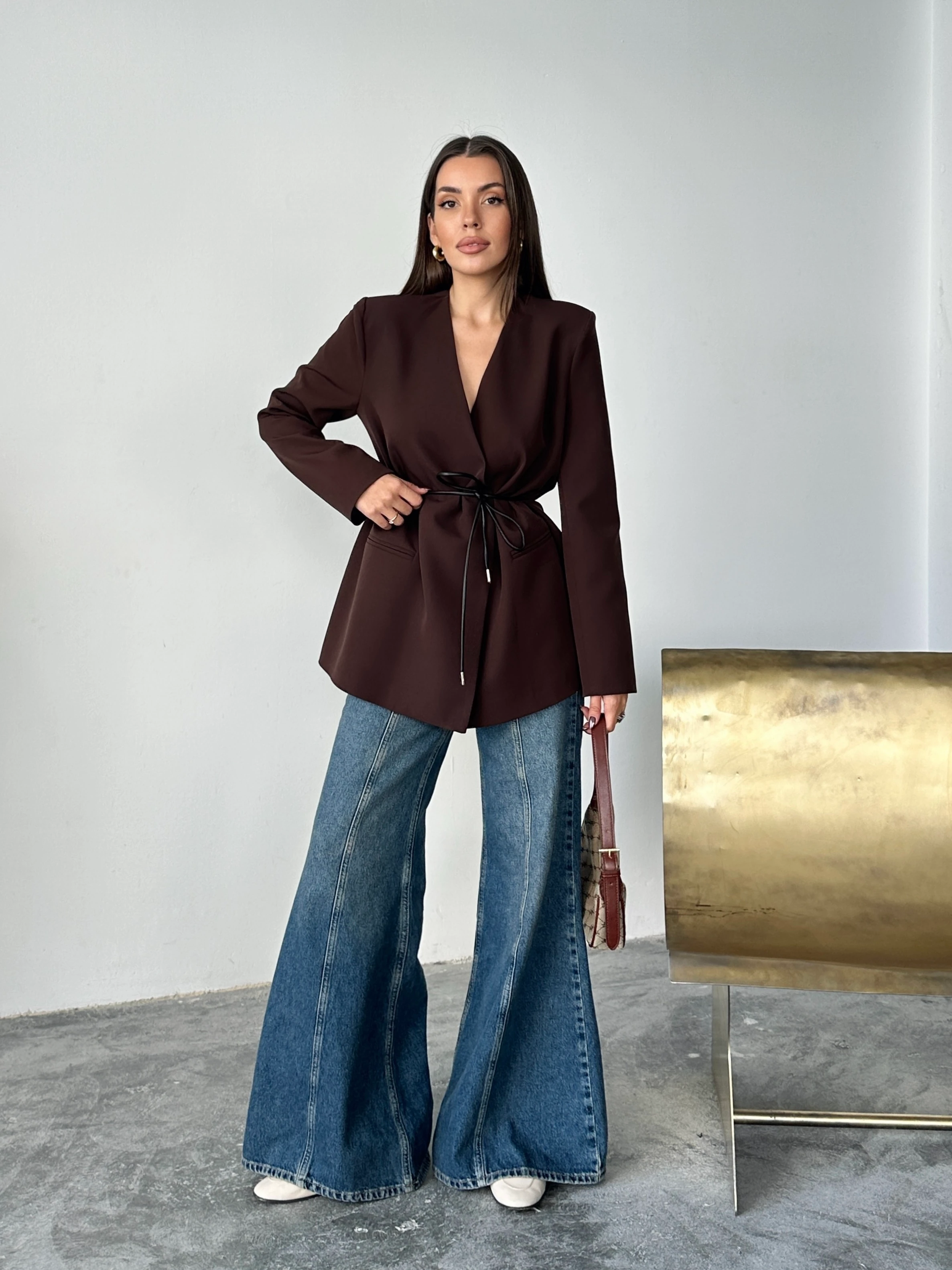 Deri Kemerli Blazer Ceket