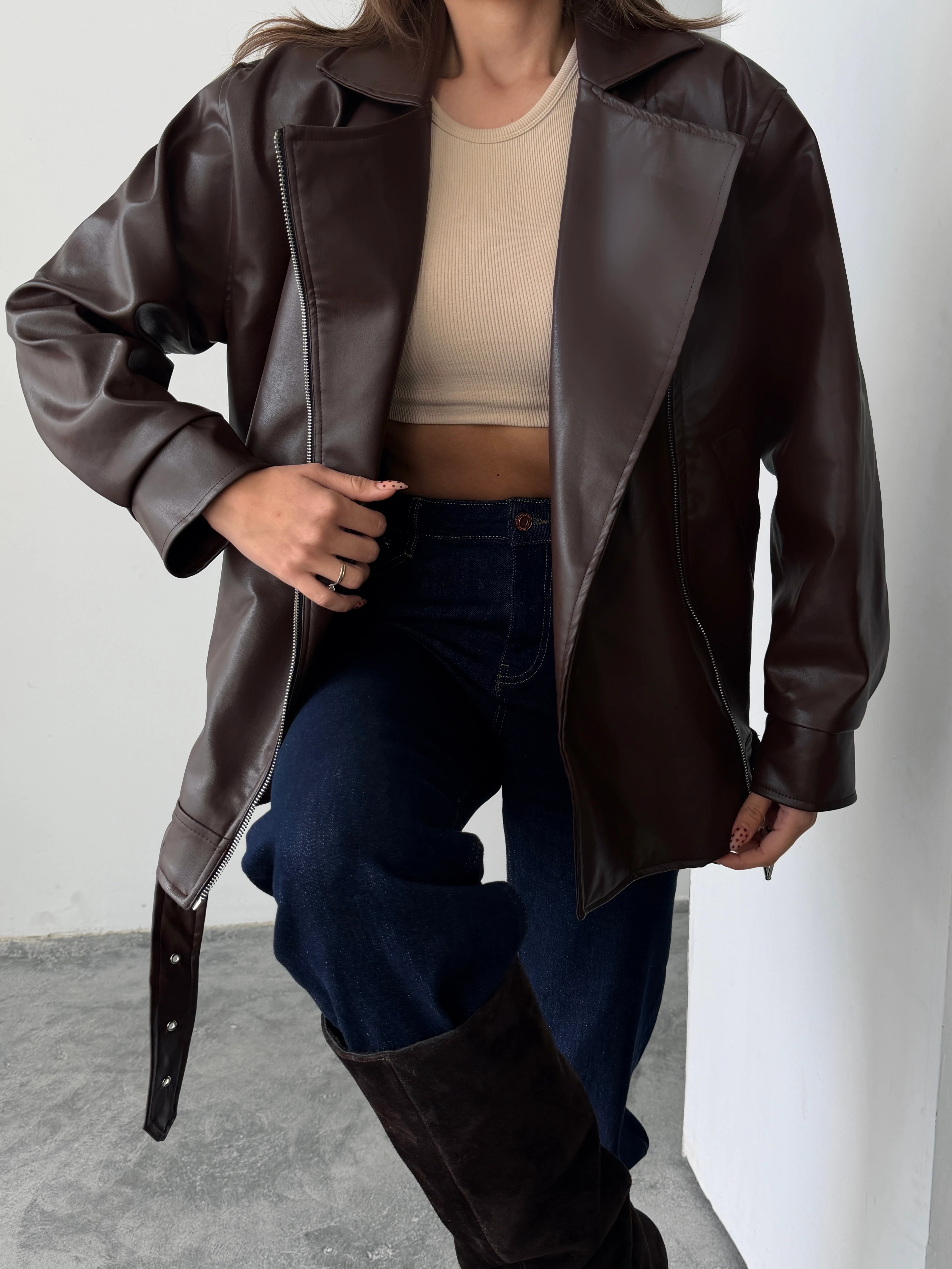 Kemerli Oversize Deri Ceket  - Kahve