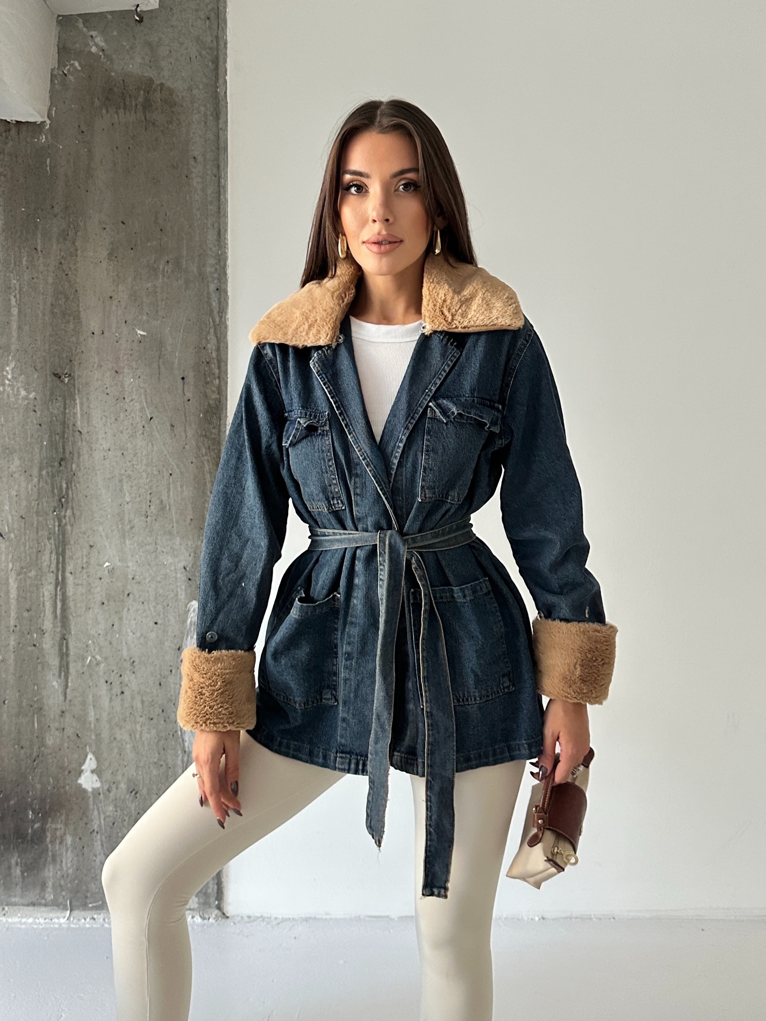 Yakası Kürklü Denim Ceket