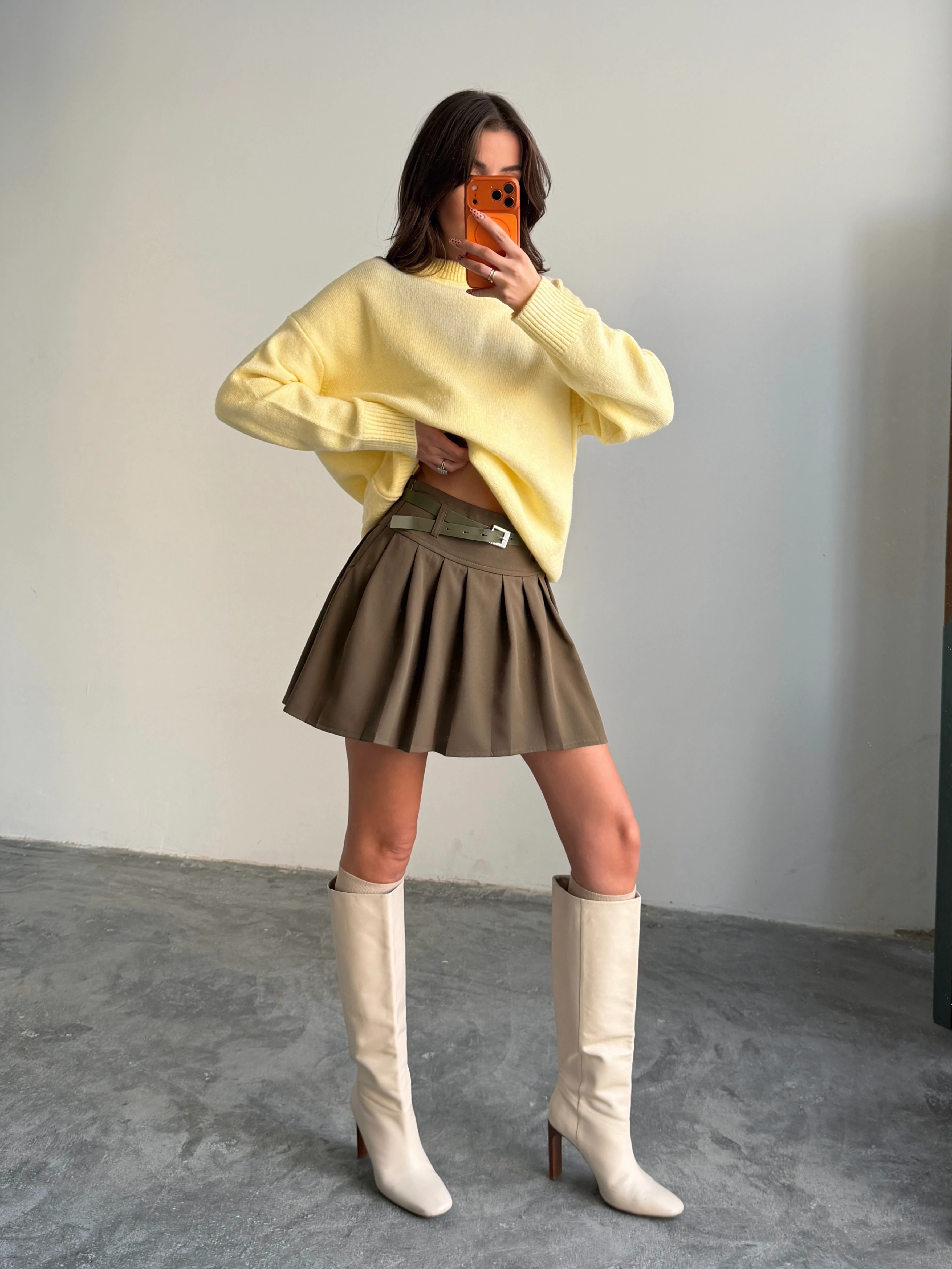 Kemerli Pileli Mini Etek - Haki Yeşil