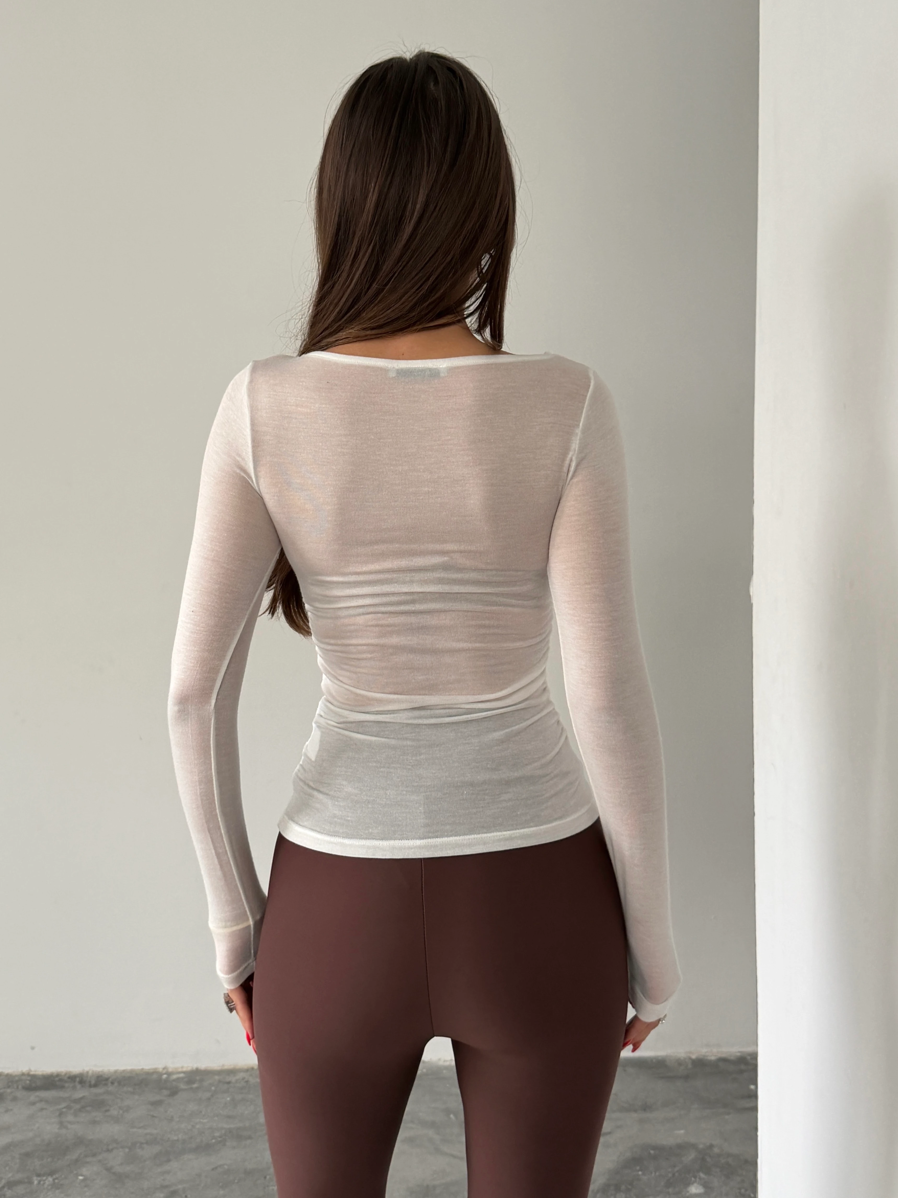 Yanı Büzgülü Transparan Bluz - Beyaz