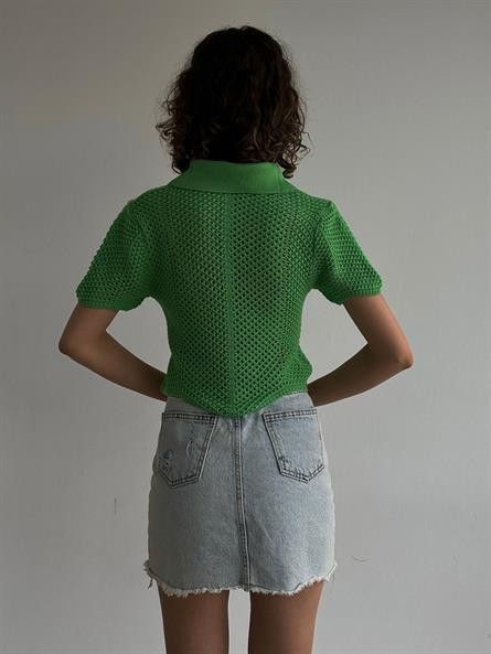 Asimetrik Polo Yaka Delikli Crop Yeşil