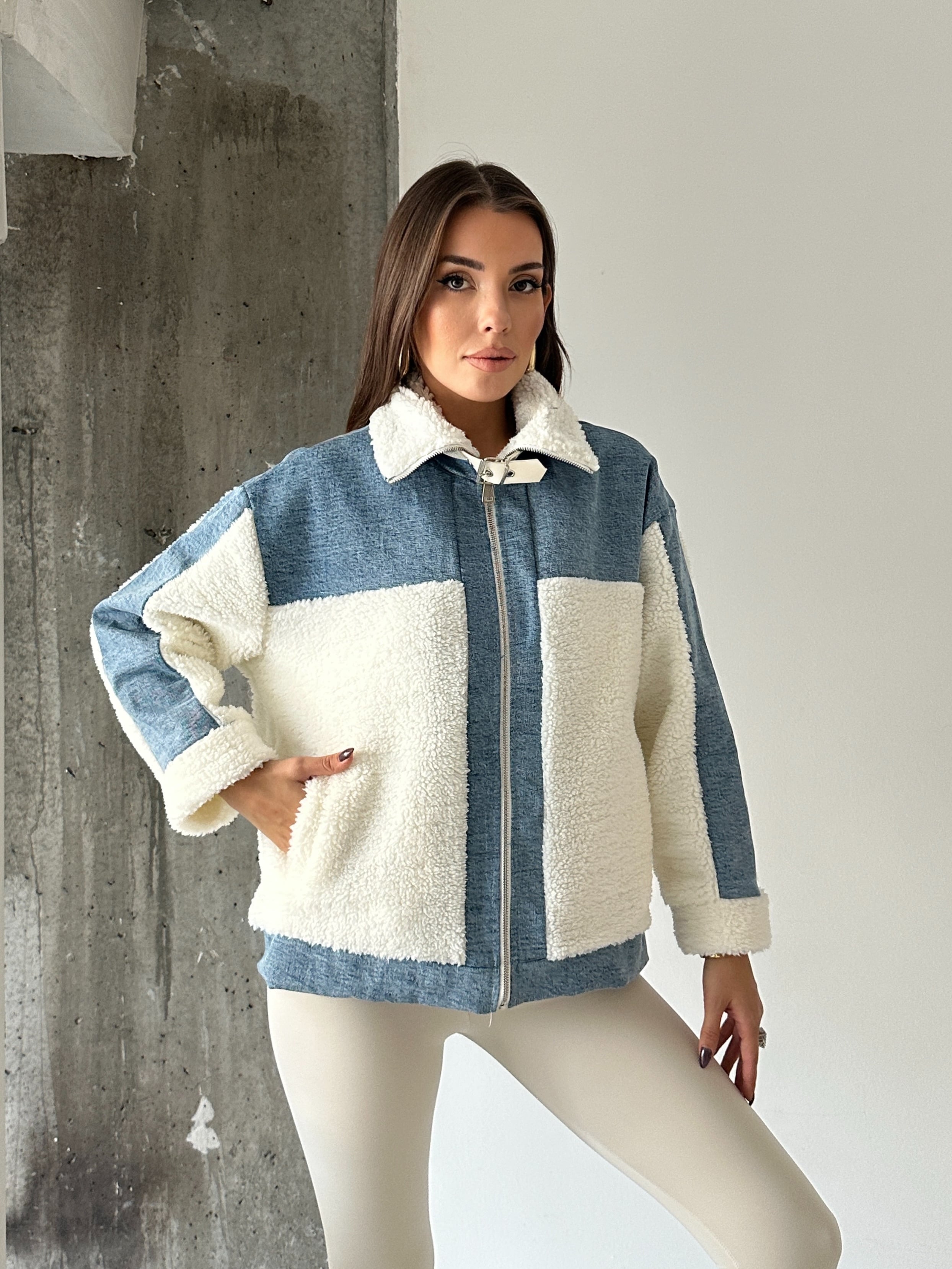 Denim Detaylı Peluş Mont