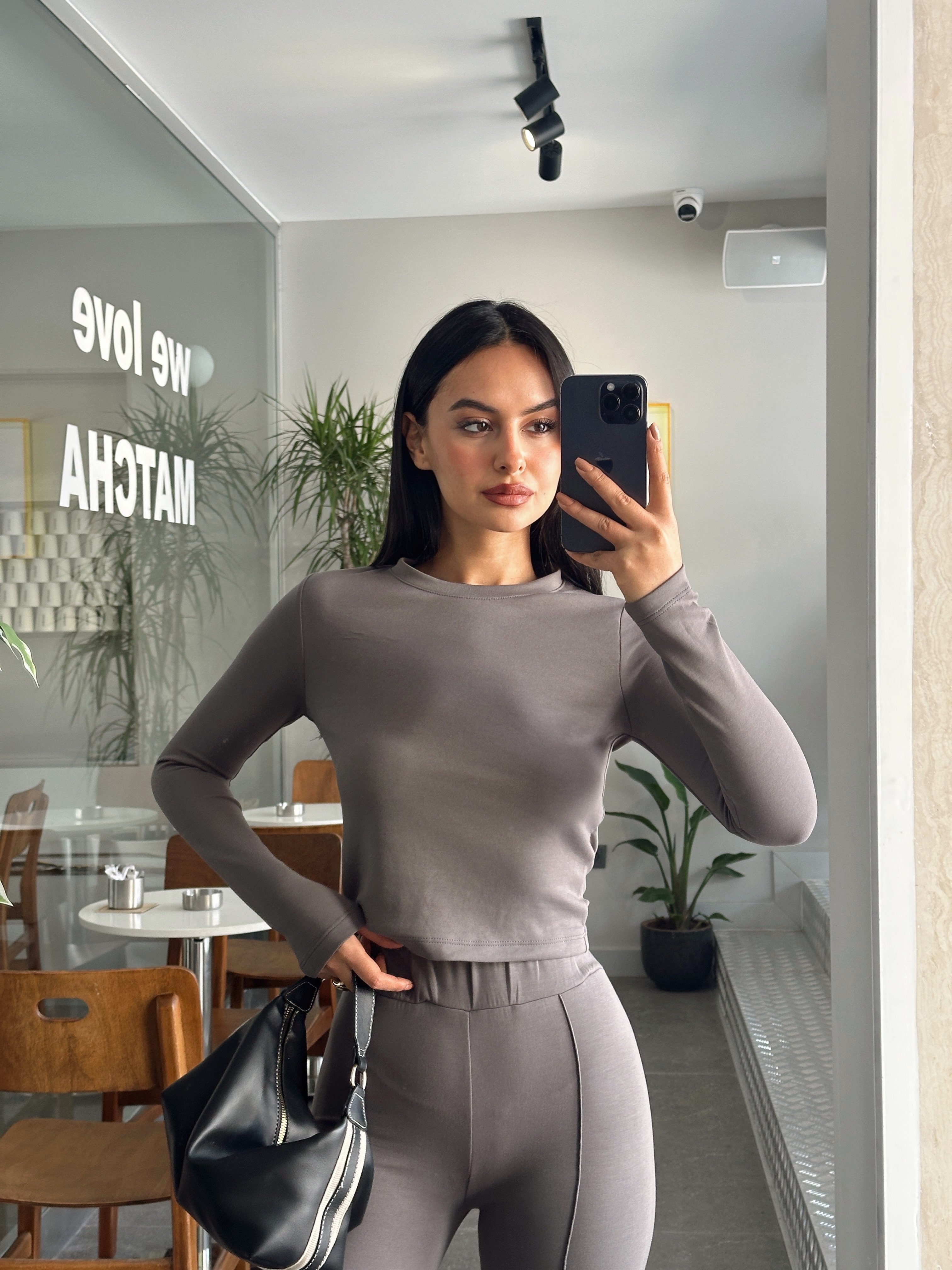 Paça Yırtmaçlı Oysh Takım - Füme