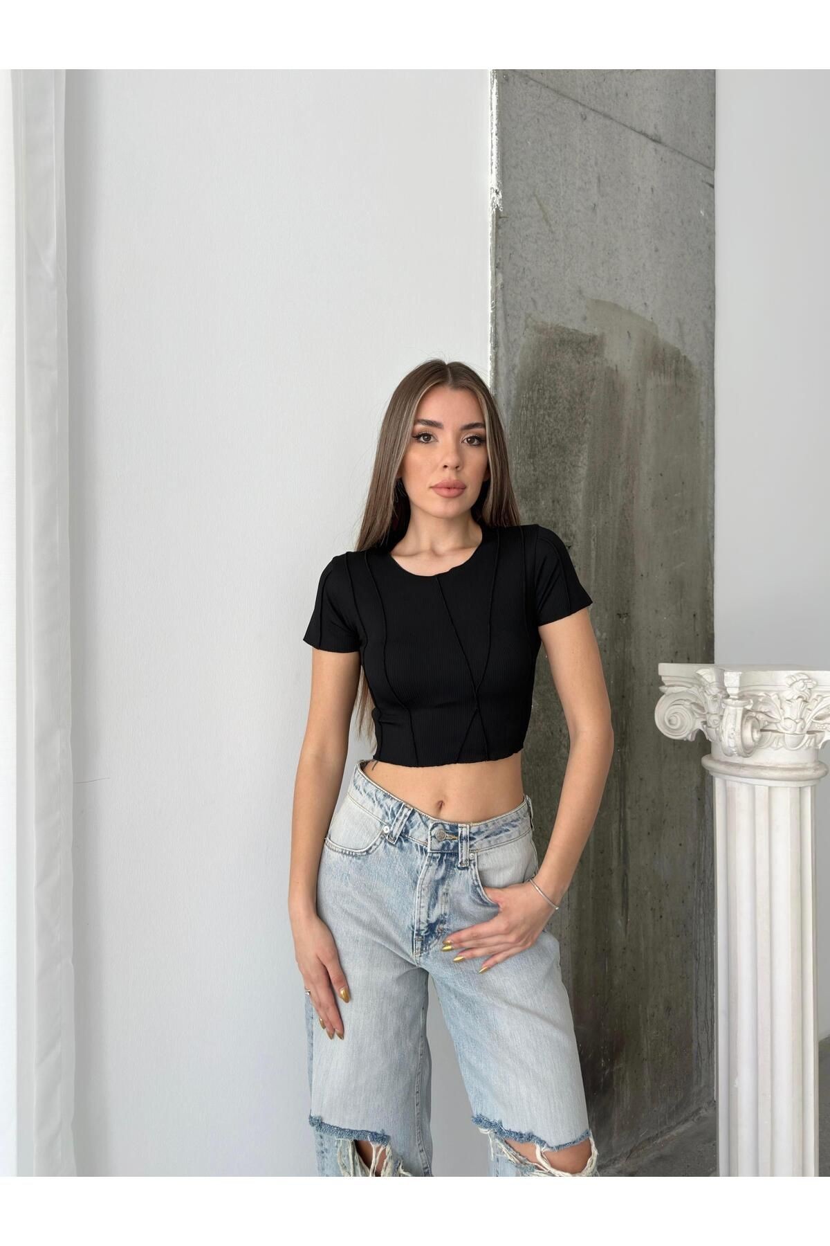 Ters Dikiş Basic Croptop Siyah