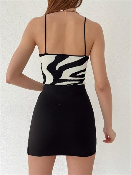 İp Askı Zebra Desenli Triko Bluz Siyah-Beyaz