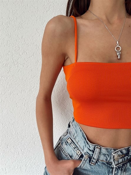 Kare Yaka İnce Askı Triko Bluz Turuncu