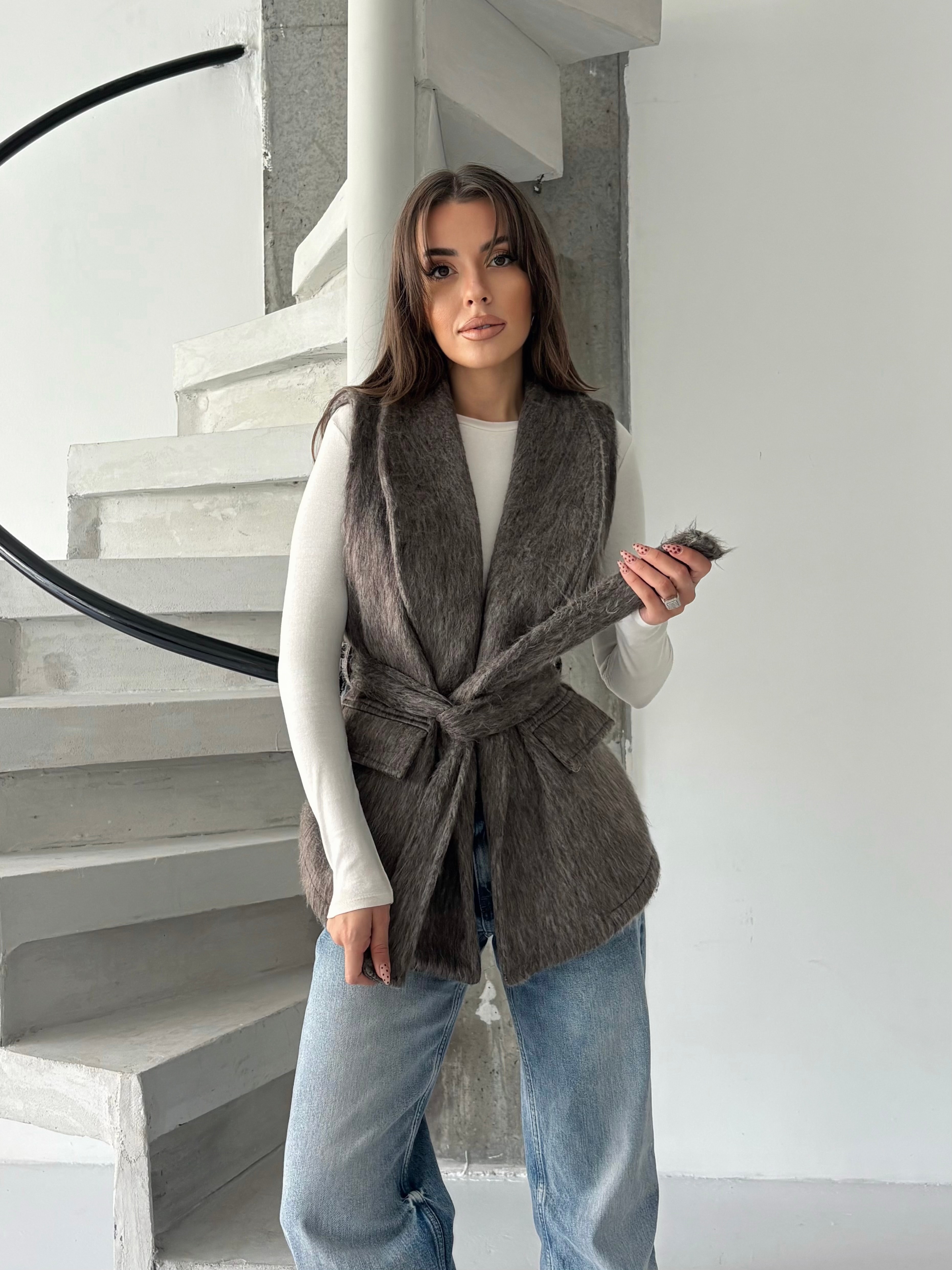 Kırçıllı Kuşaklı Yelek - Kahve