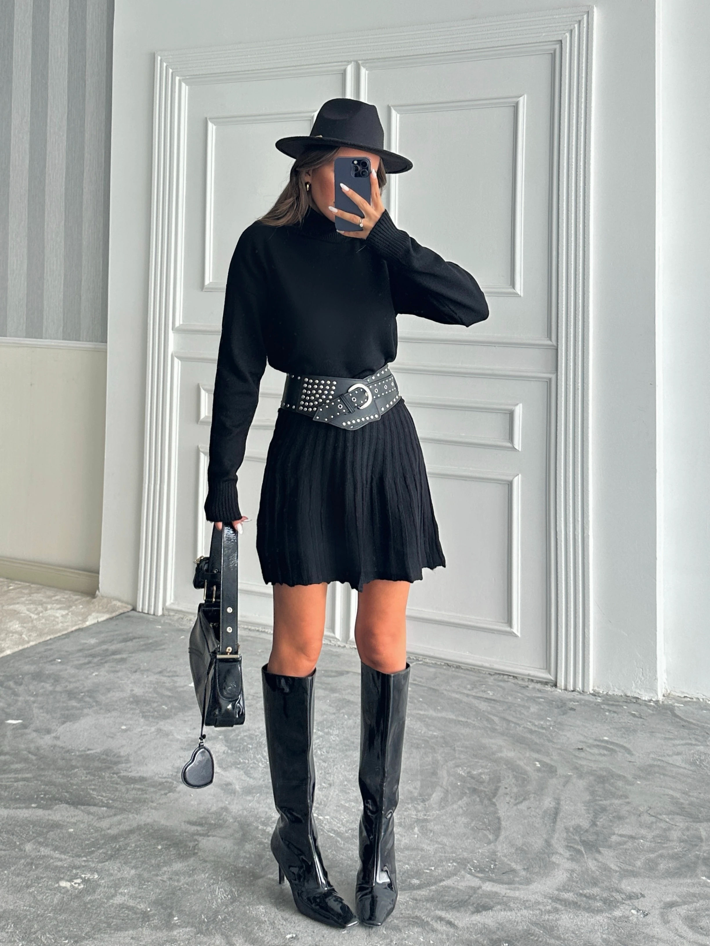 Balıkçı Yaka Pileli Etekli Takım