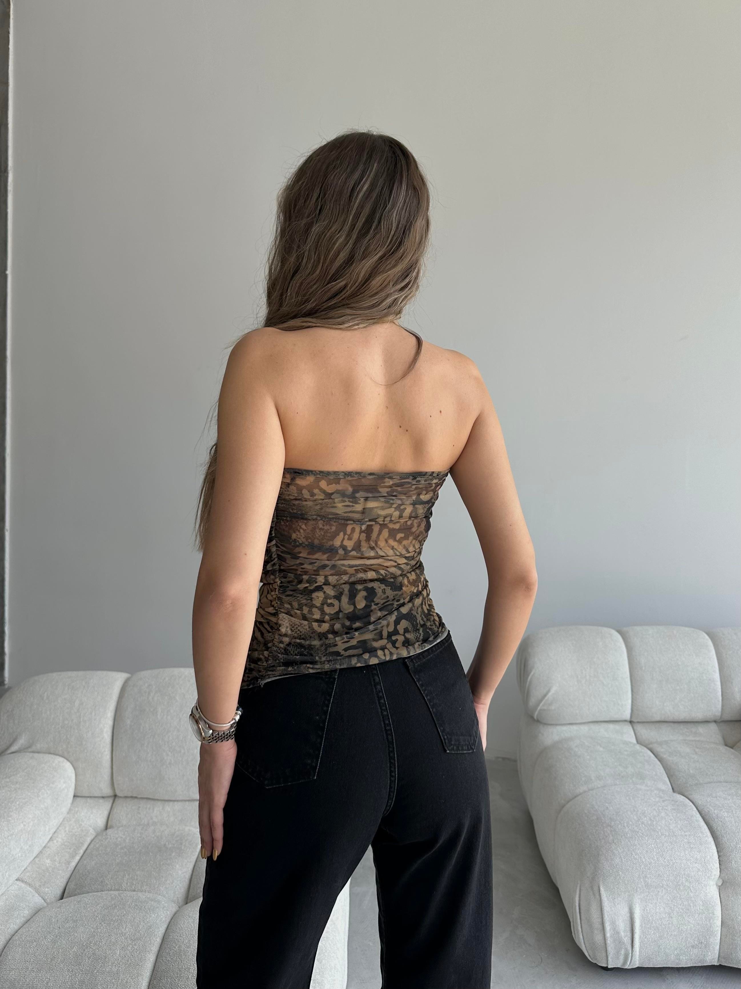 Amora Batik Straplez Büzgülü Crop Leopar