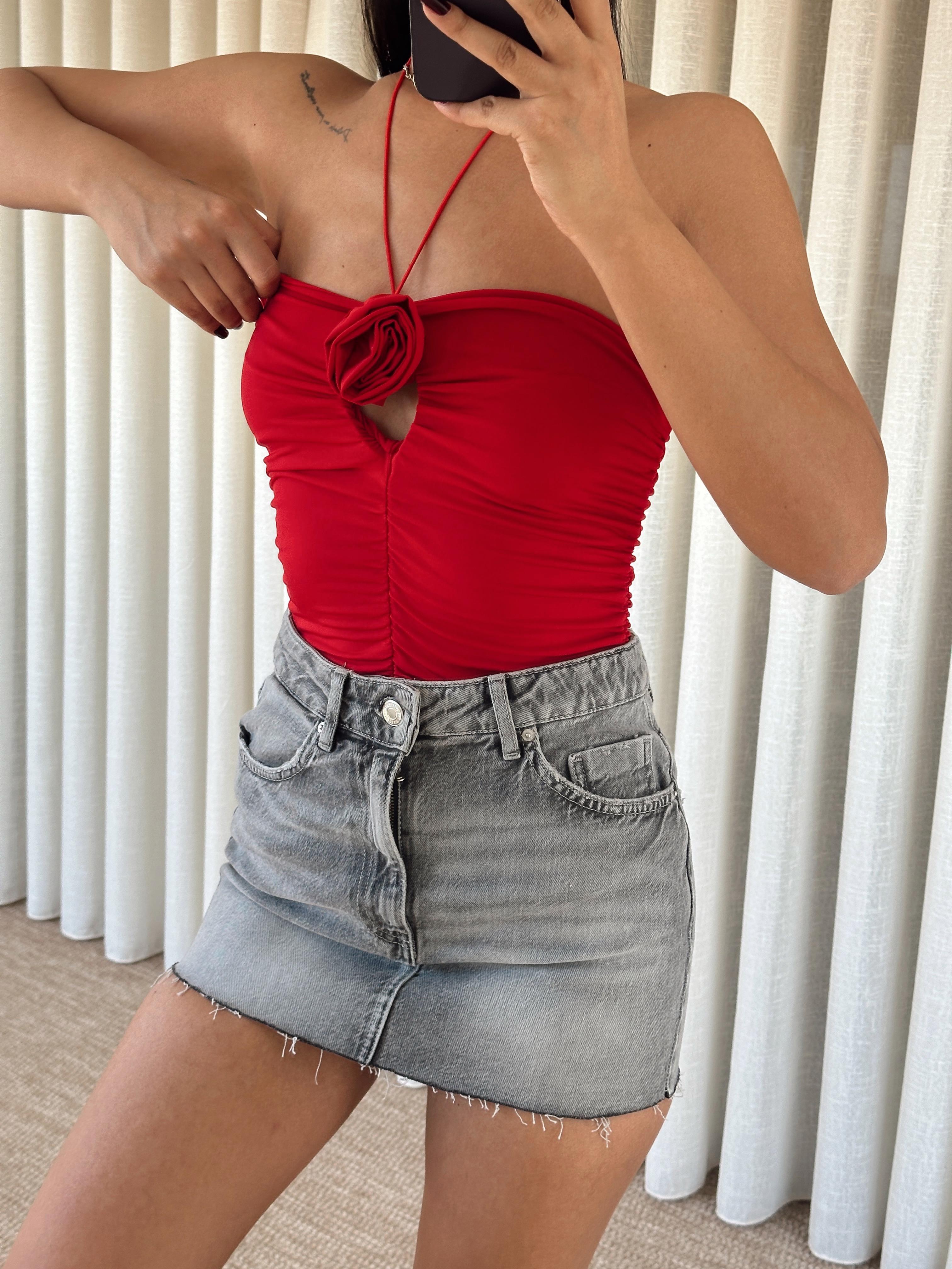 Milla Gül Detay Boyundan Bağlamalı Bodysuit Kırmızı