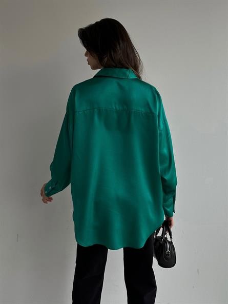 Oversize Saten Gömlek Zümrüt Yeşili